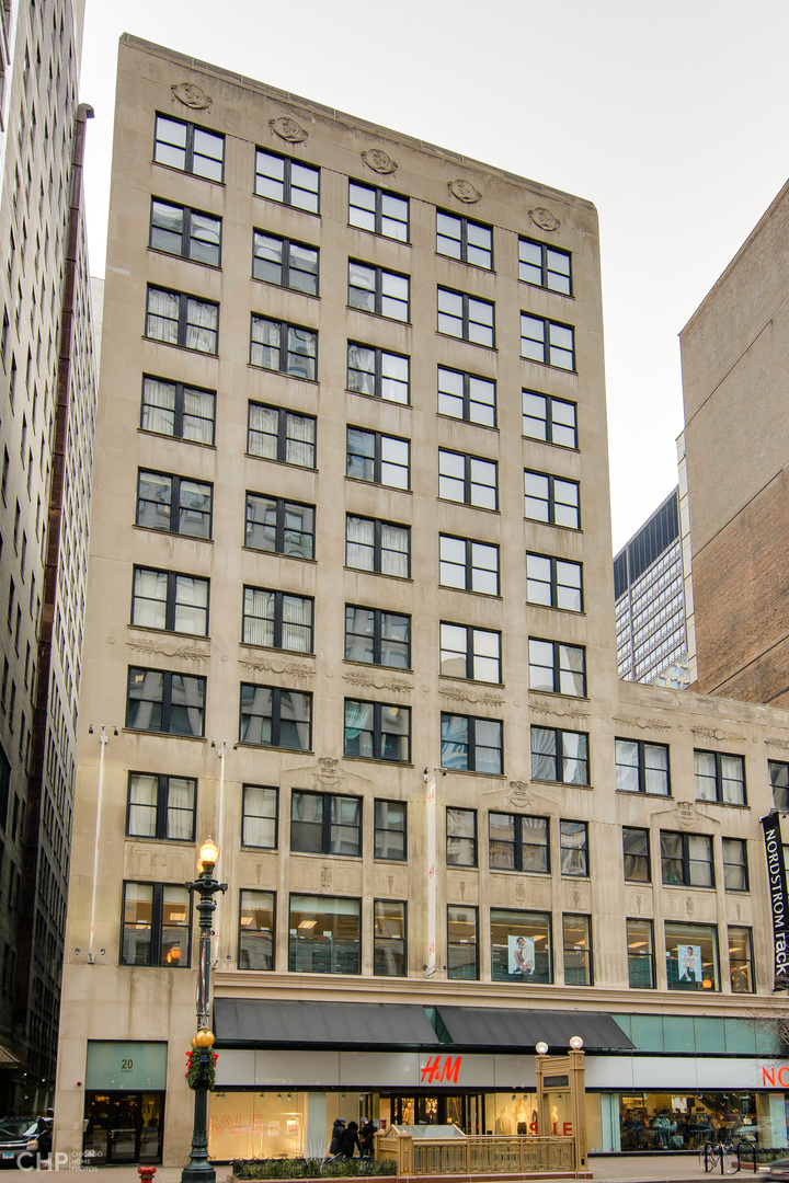 20 N STATE Street Unit: 909