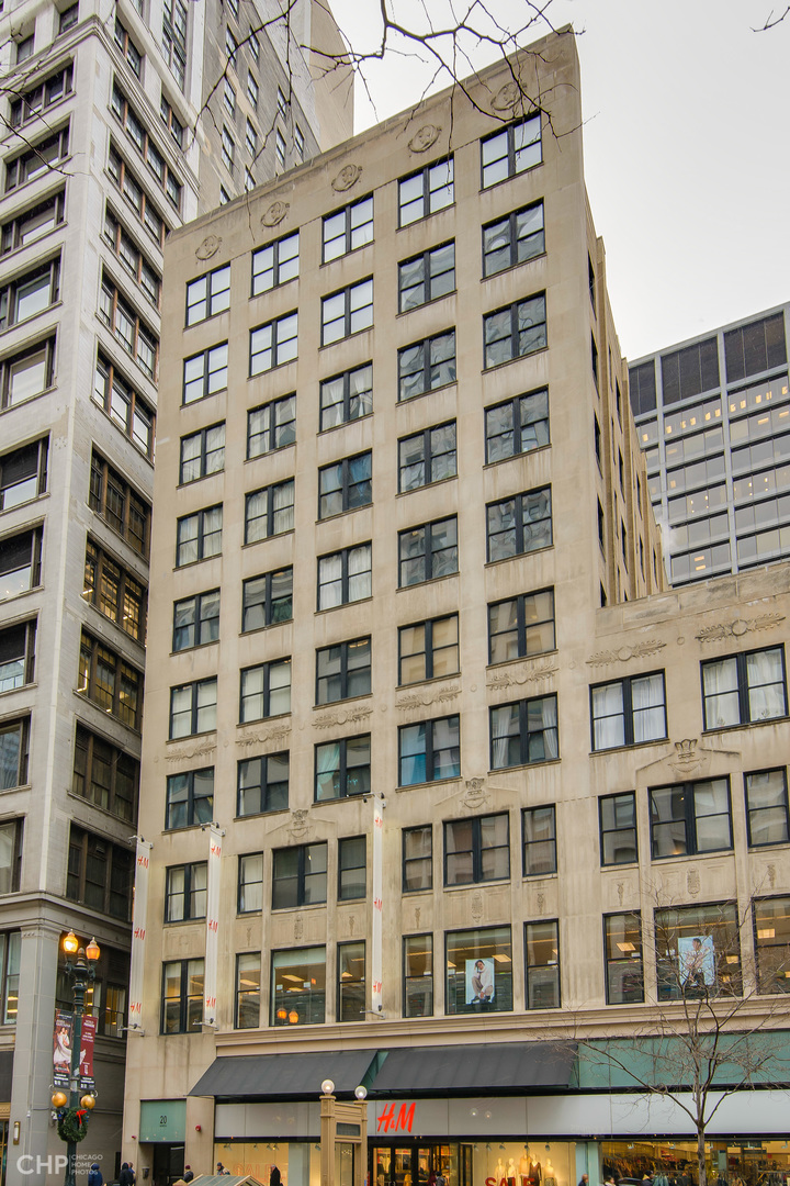20 N STATE Street Unit: 909