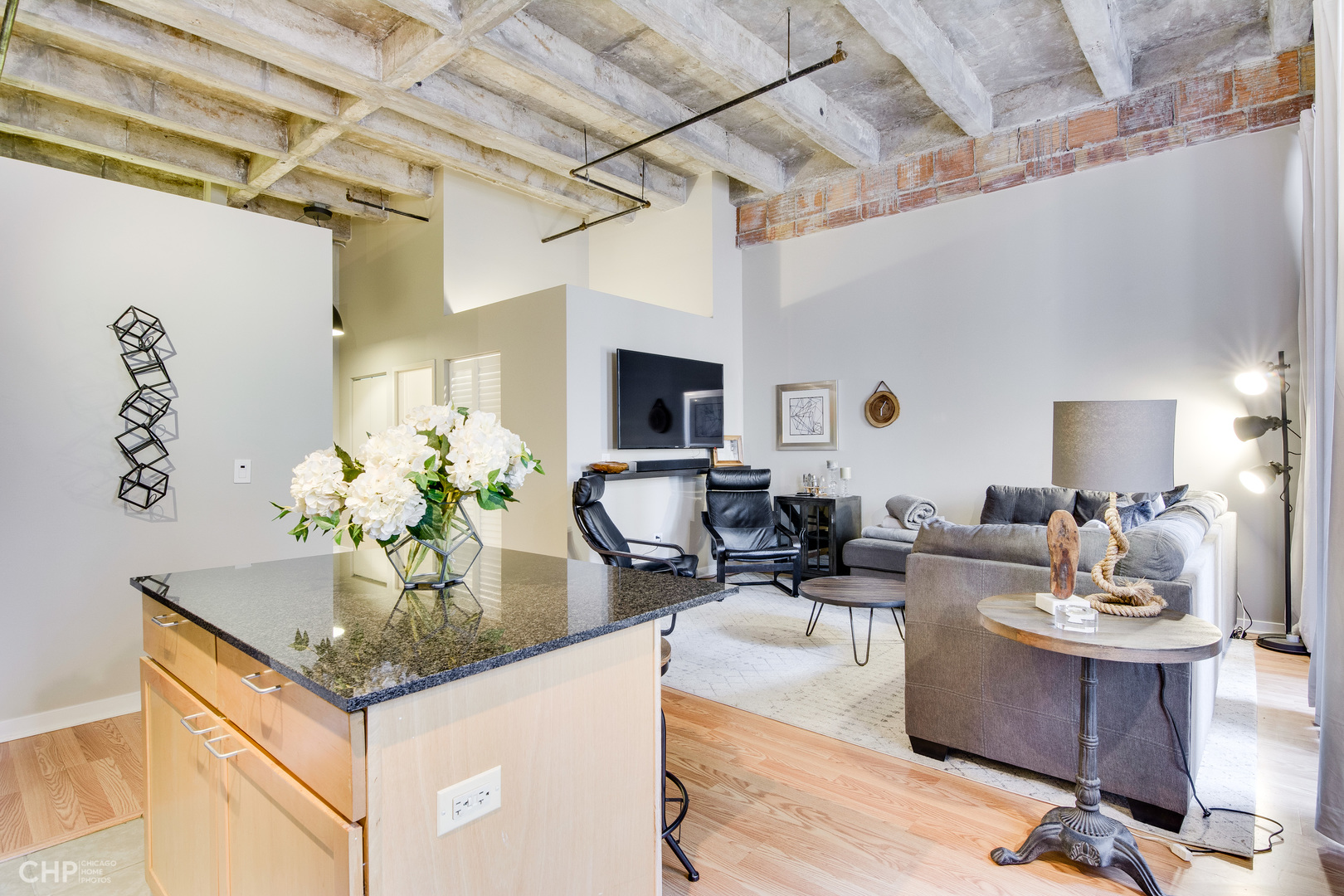 20 N STATE Street Unit: 909