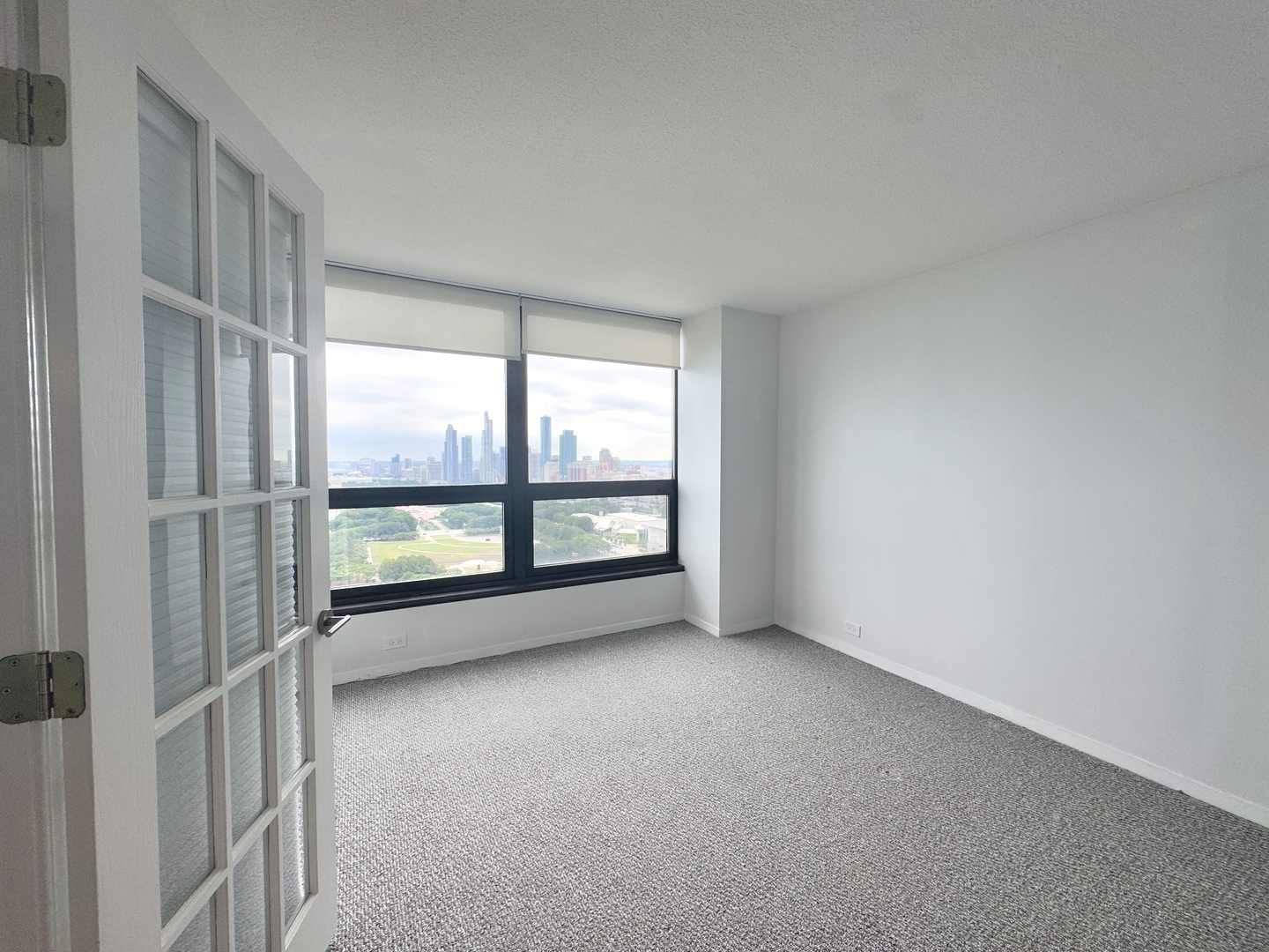 360 E Randolph Street Unit: 3402