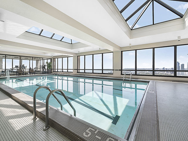 360 E Randolph Street Unit: 3402