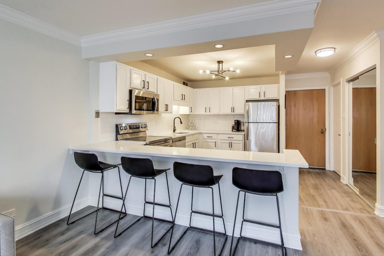 211 E Ohio Street Unit: 1619