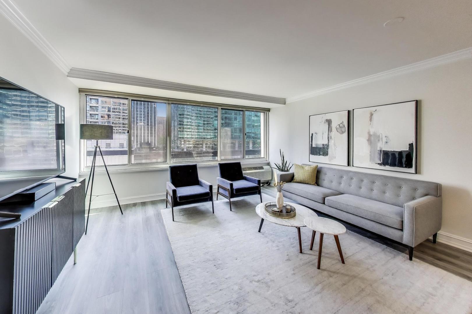 211 E Ohio Street Unit: 1619