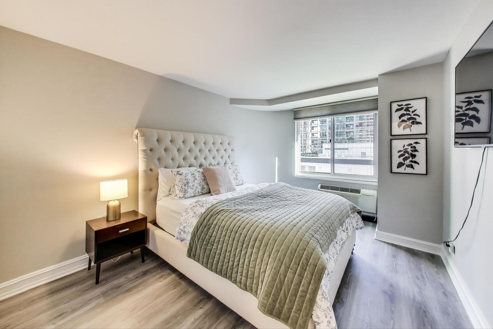 211 E Ohio Street Unit: 1619