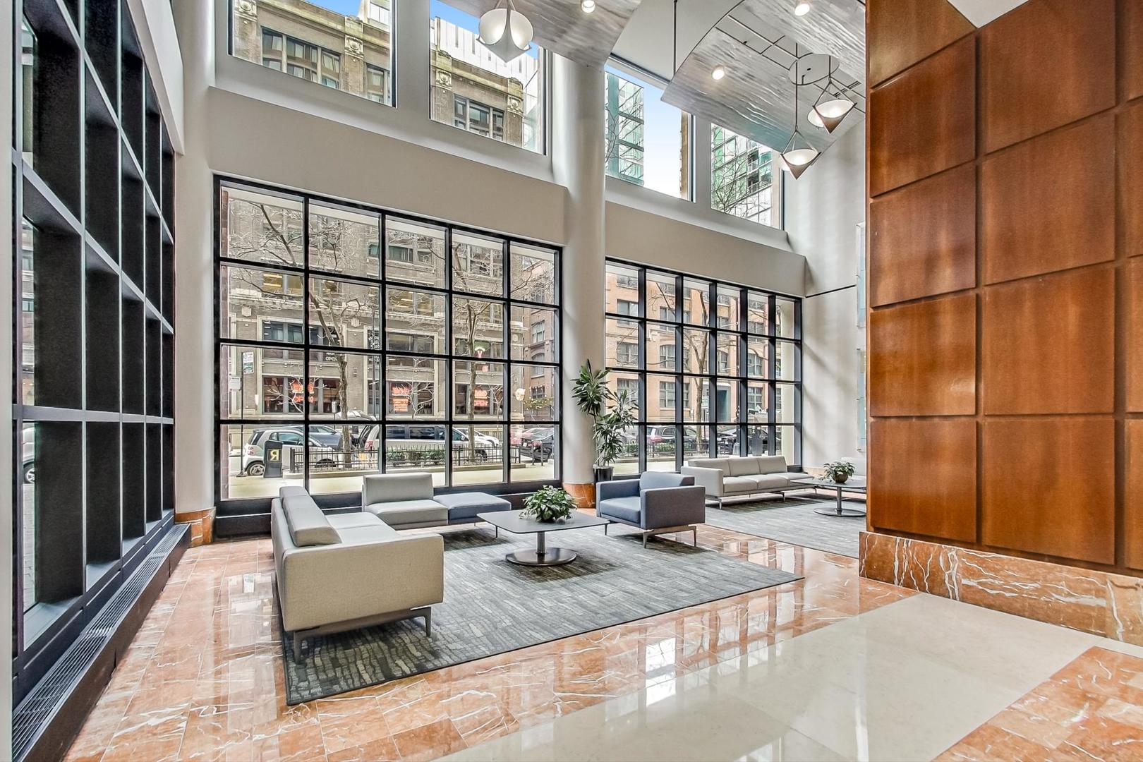 211 E Ohio Street Unit: 1619