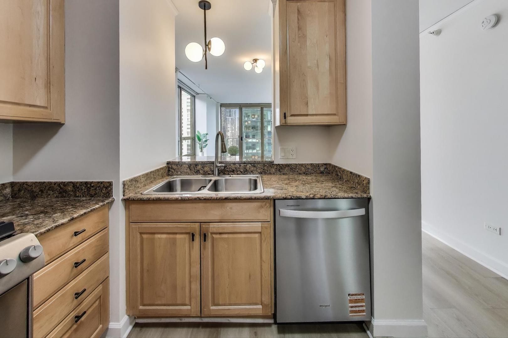 420 E Waterside Drive Unit: 3304