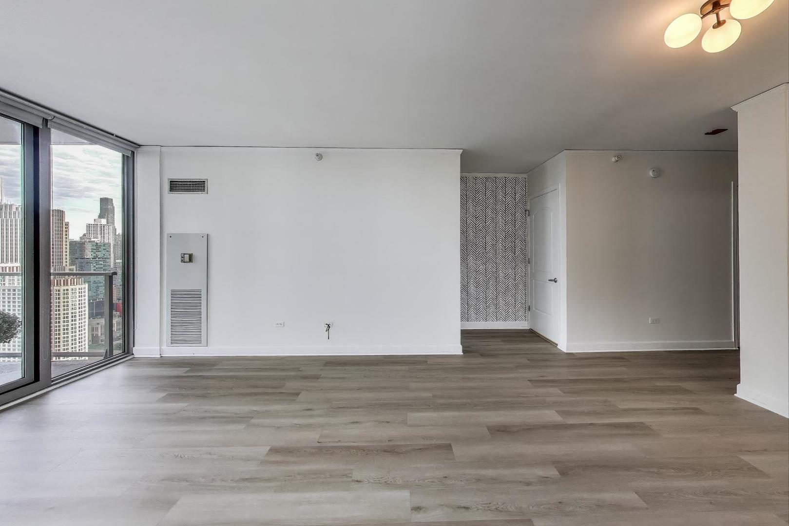 420 E Waterside Drive Unit: 3304