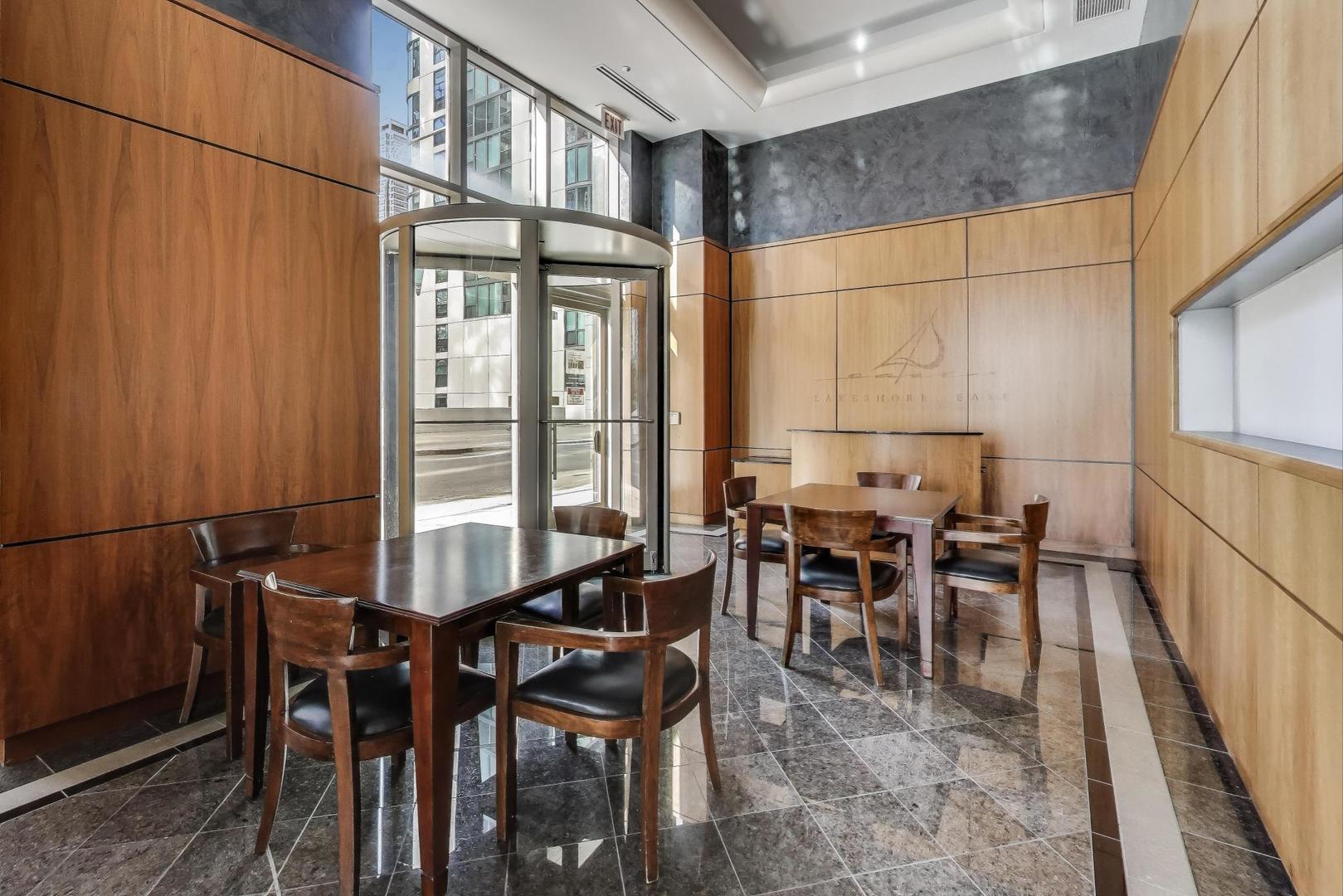 420 E Waterside Drive Unit: 3304