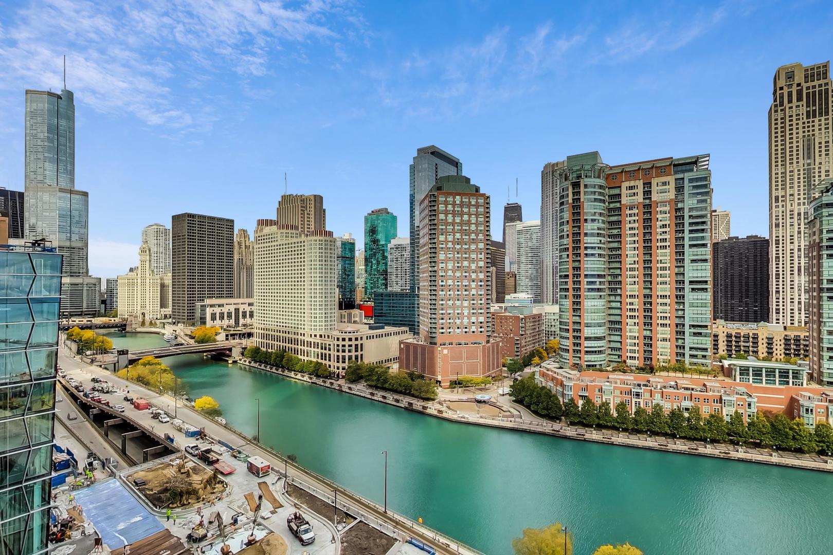 420 E Waterside Drive Unit: 3304