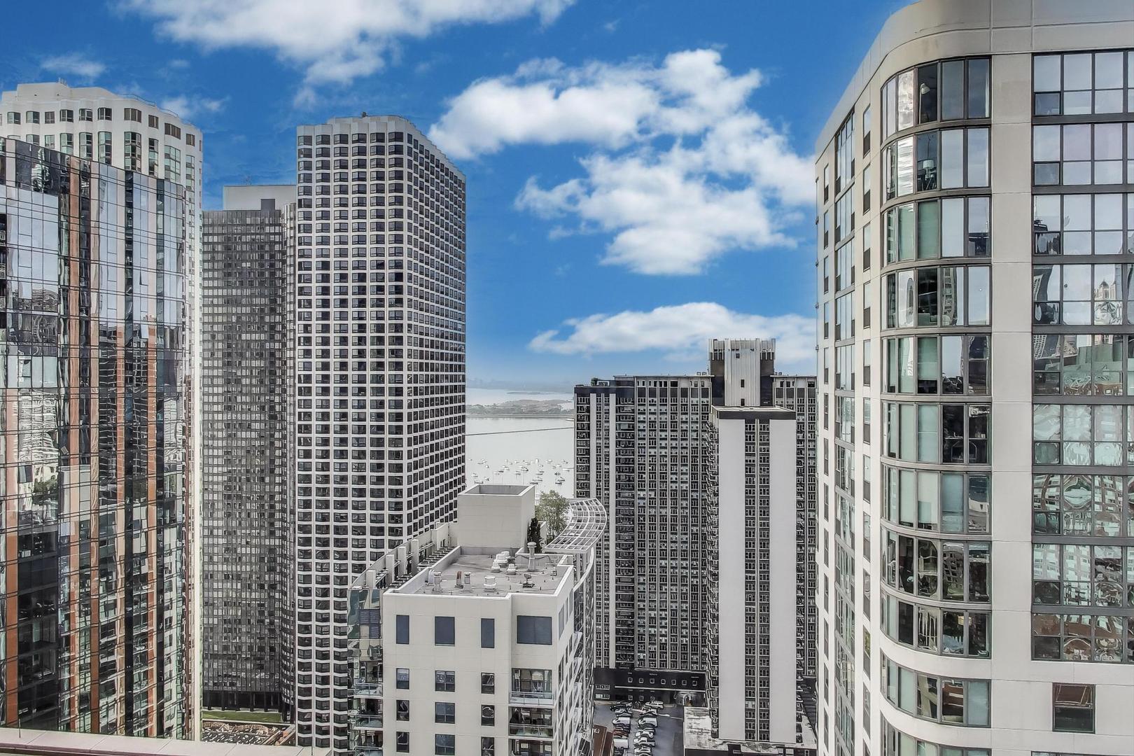 420 E Waterside Drive Unit: 3304