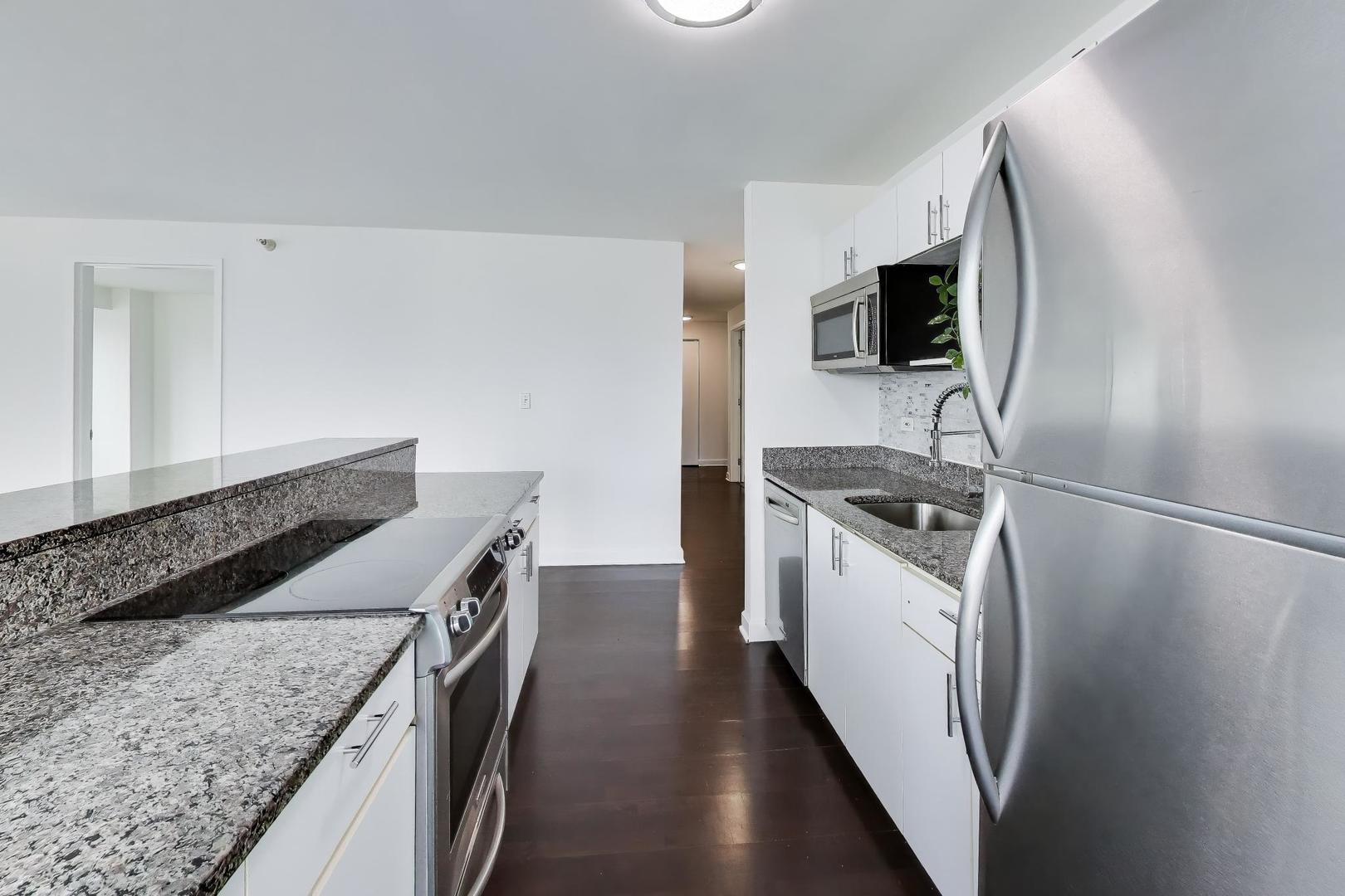 2 E Erie Street Unit: 2802