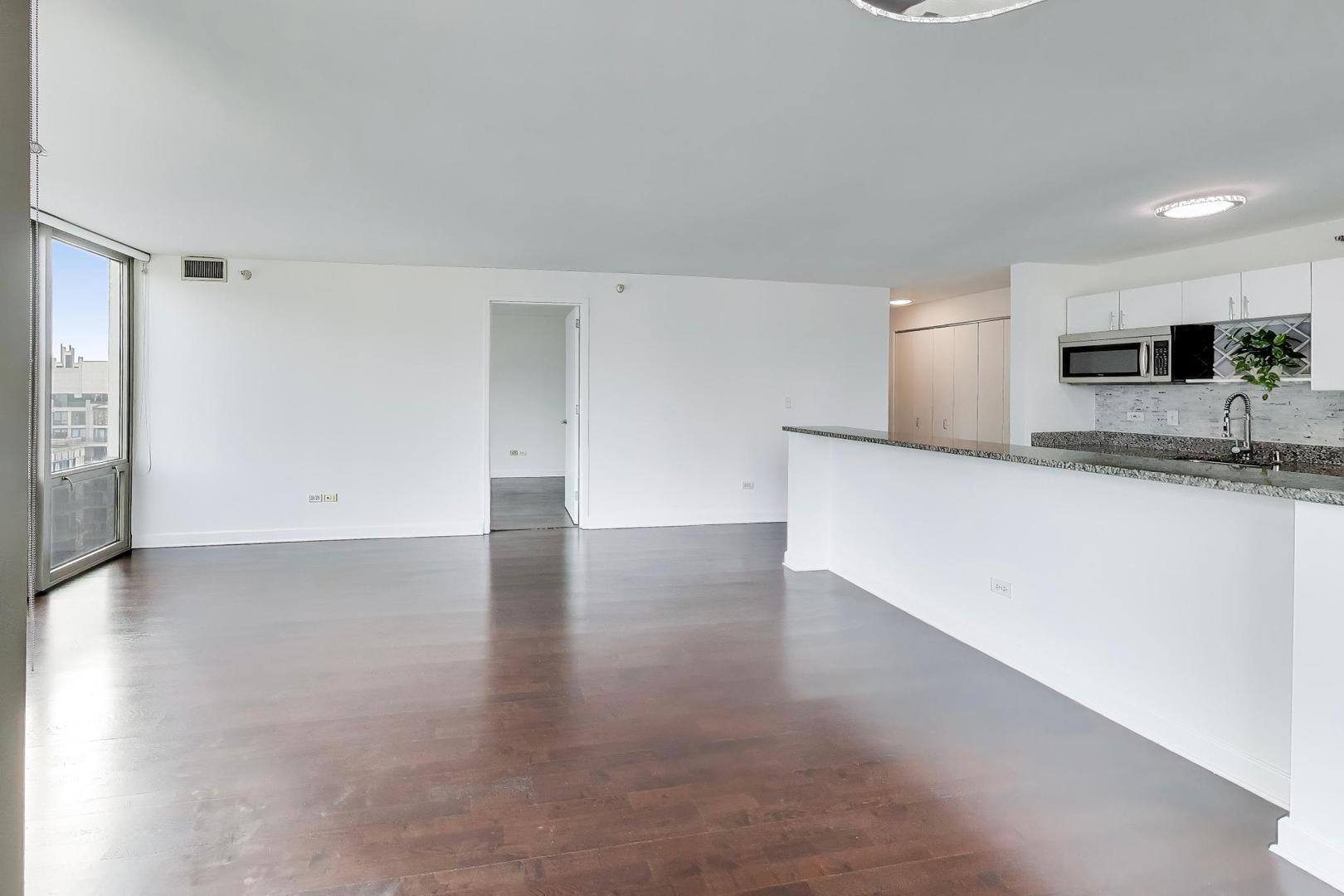 2 E Erie Street Unit: 2802