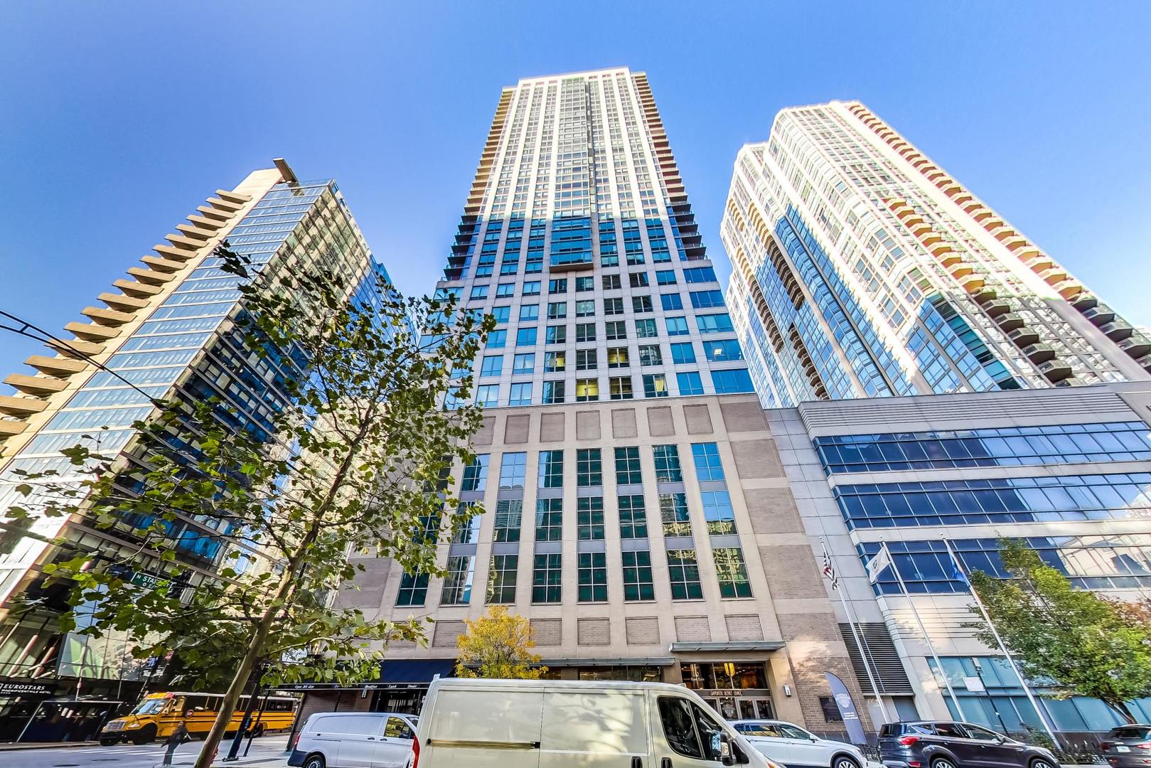 2 E Erie Street Unit: 2802