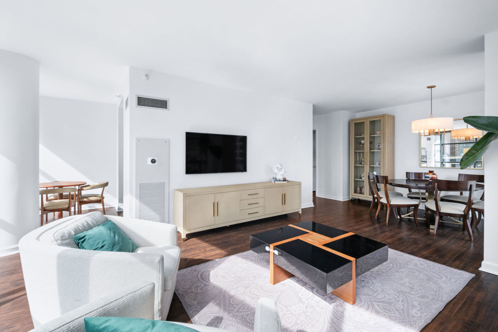 201 N Westshore Drive Unit: 801