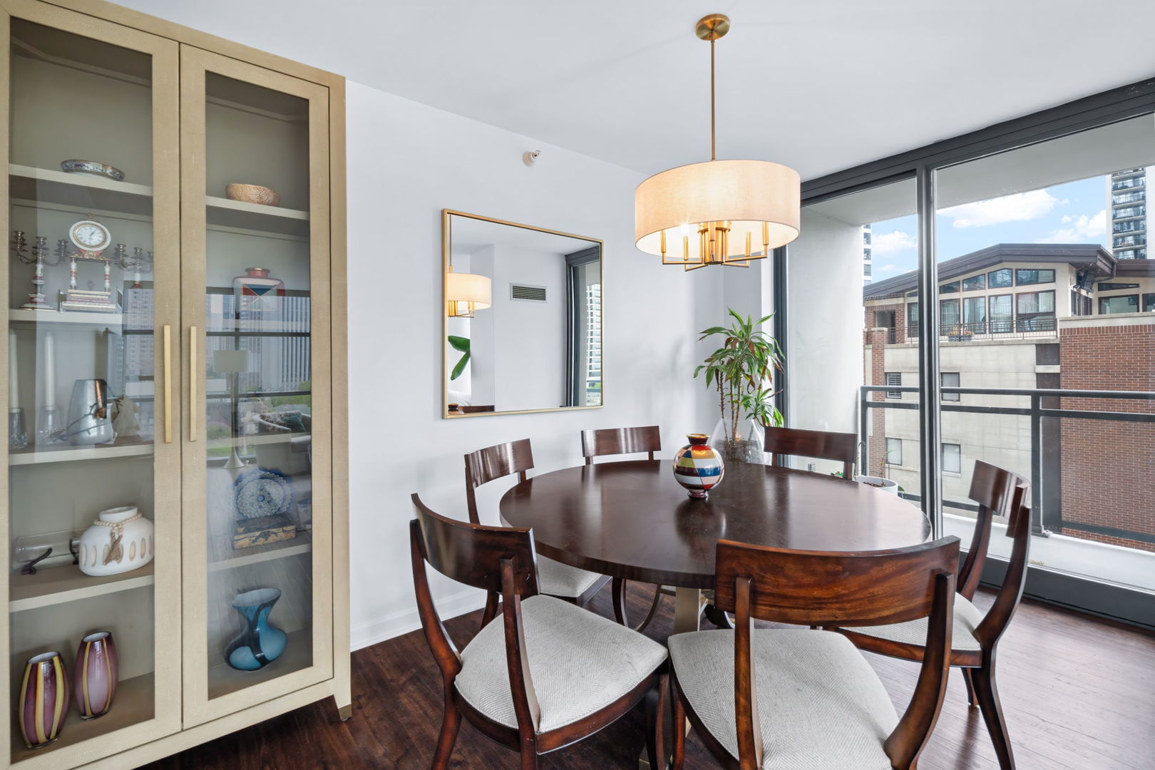201 N Westshore Drive Unit: 801