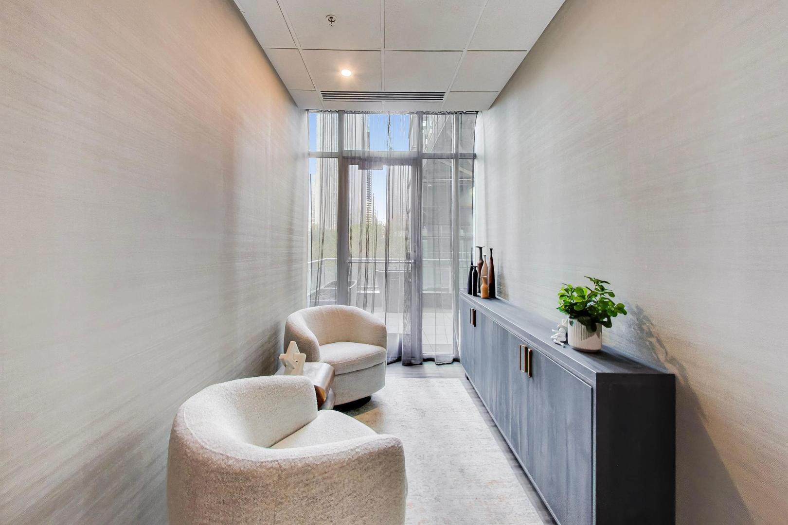 201 N Westshore Drive Unit: 801