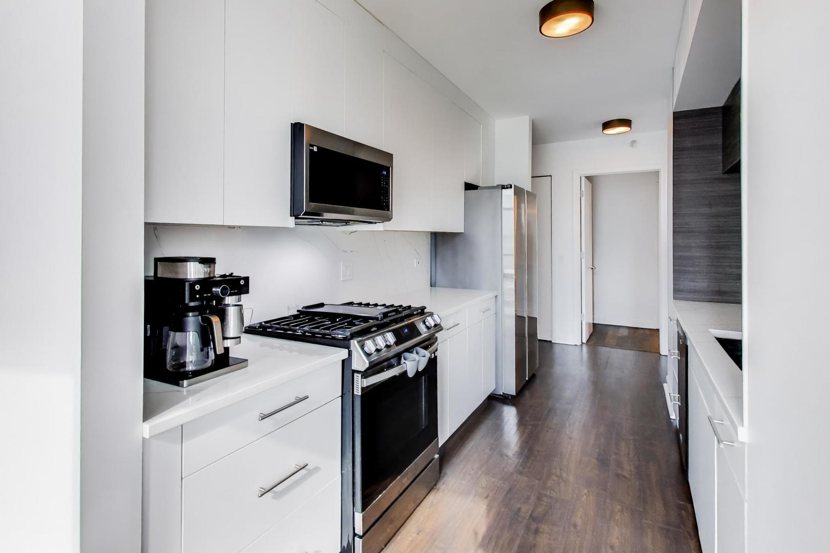 201 N Westshore Drive Unit: 801