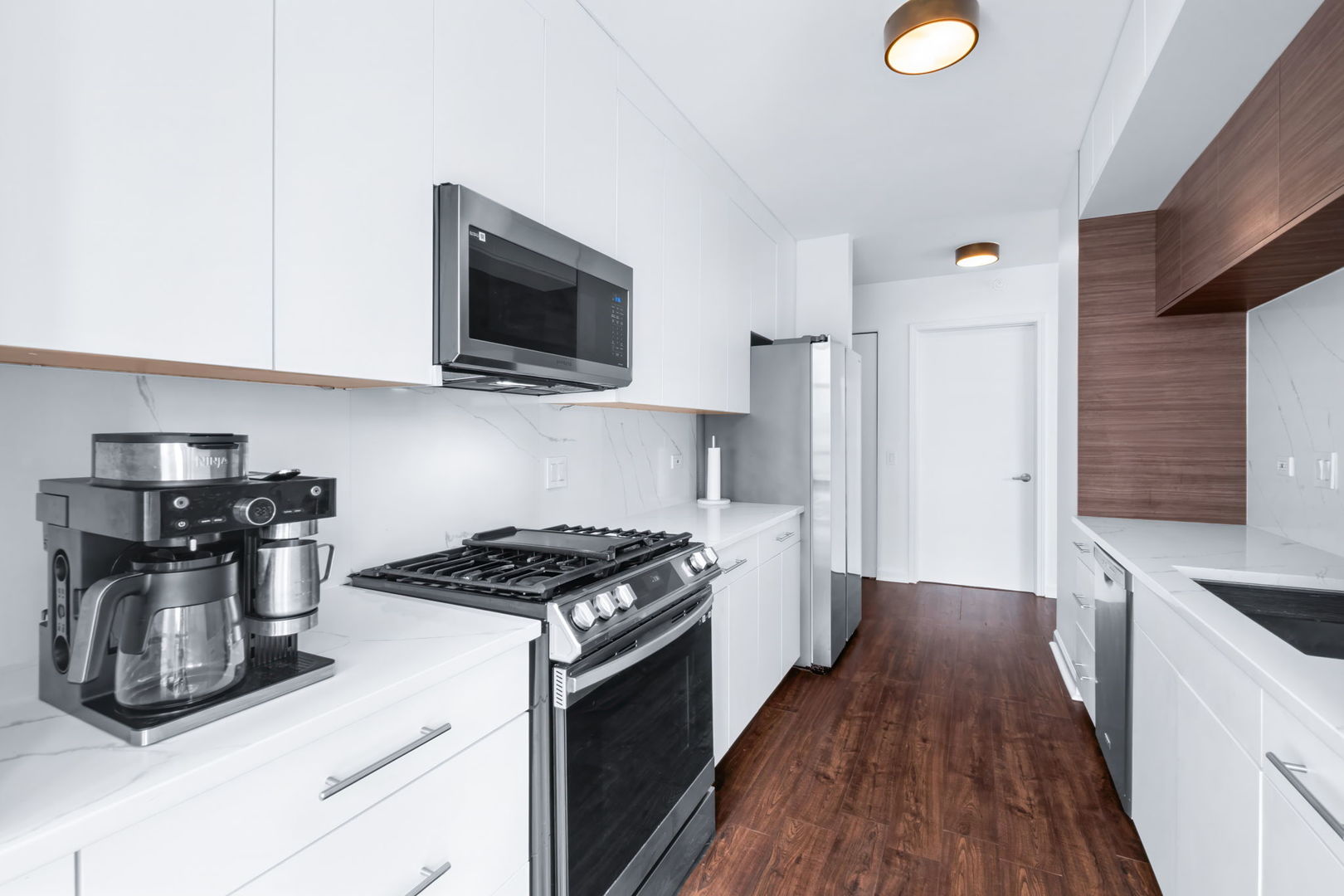 201 N Westshore Drive Unit: 801