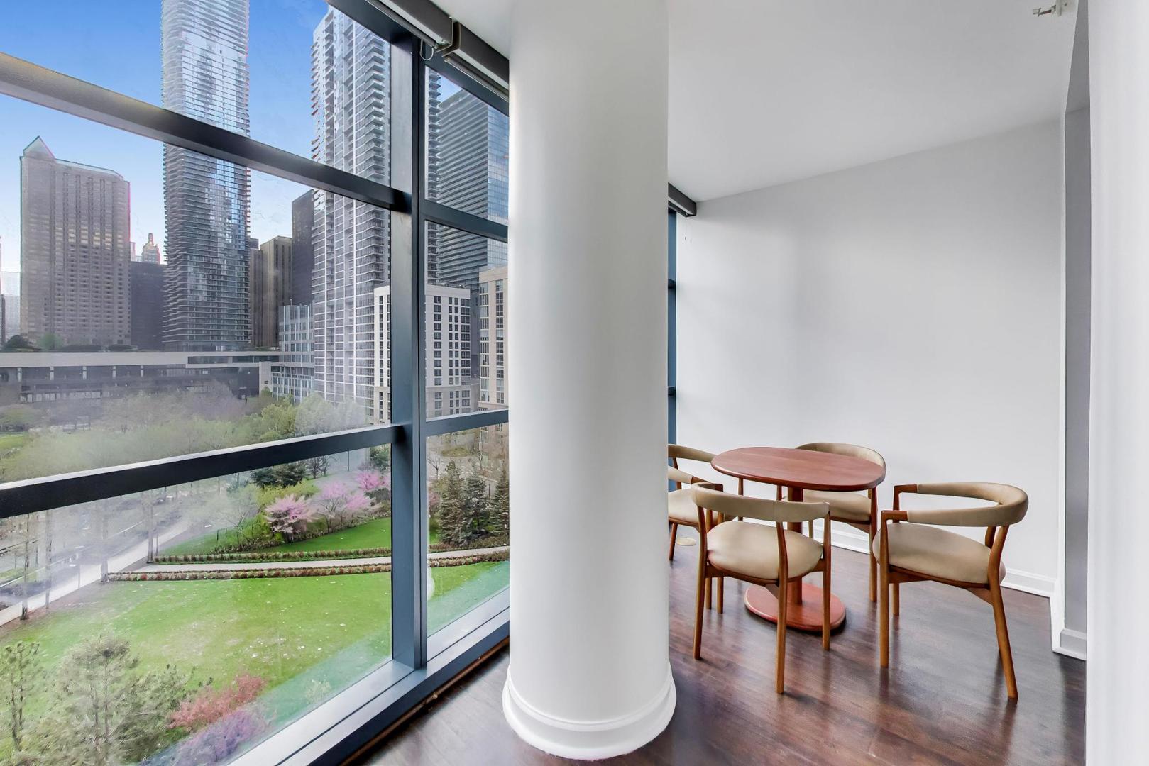 201 N Westshore Drive Unit: 801