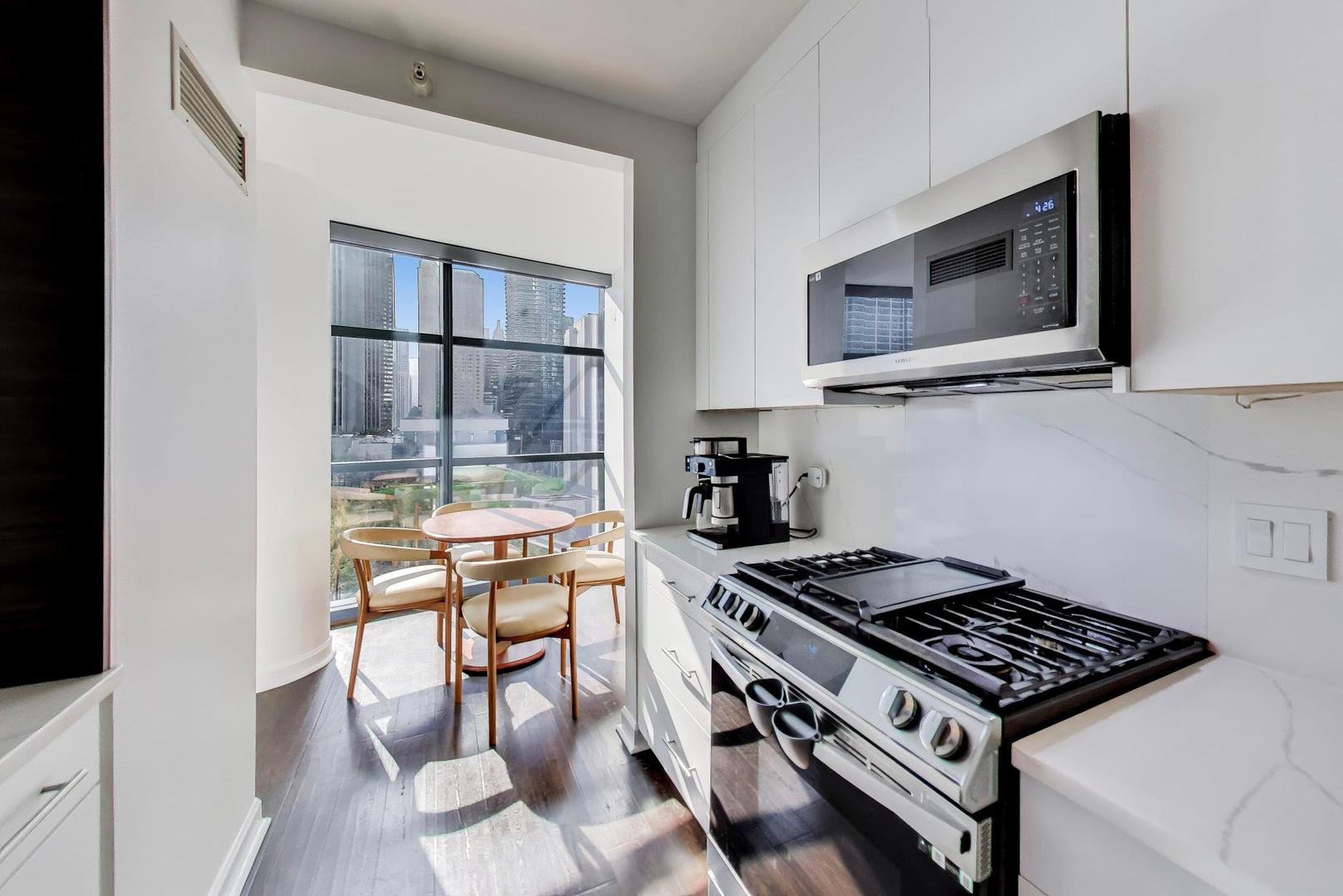 201 N Westshore Drive Unit: 801