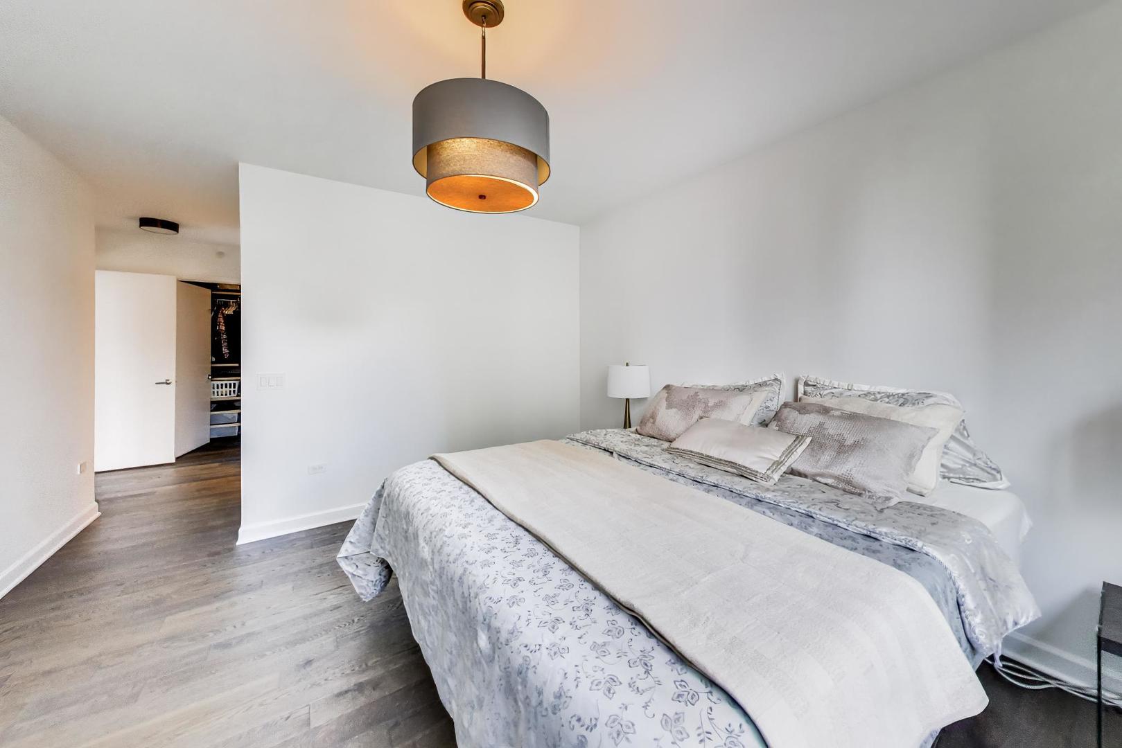 201 N Westshore Drive Unit: 801