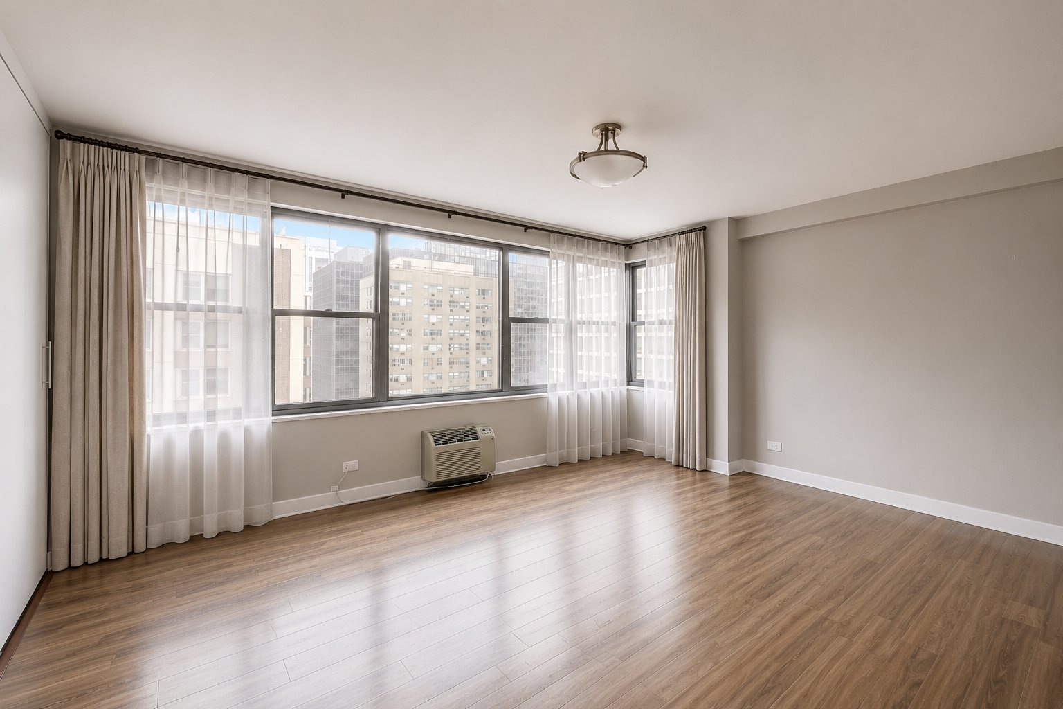 850 N DEWITT Place Unit: 20A