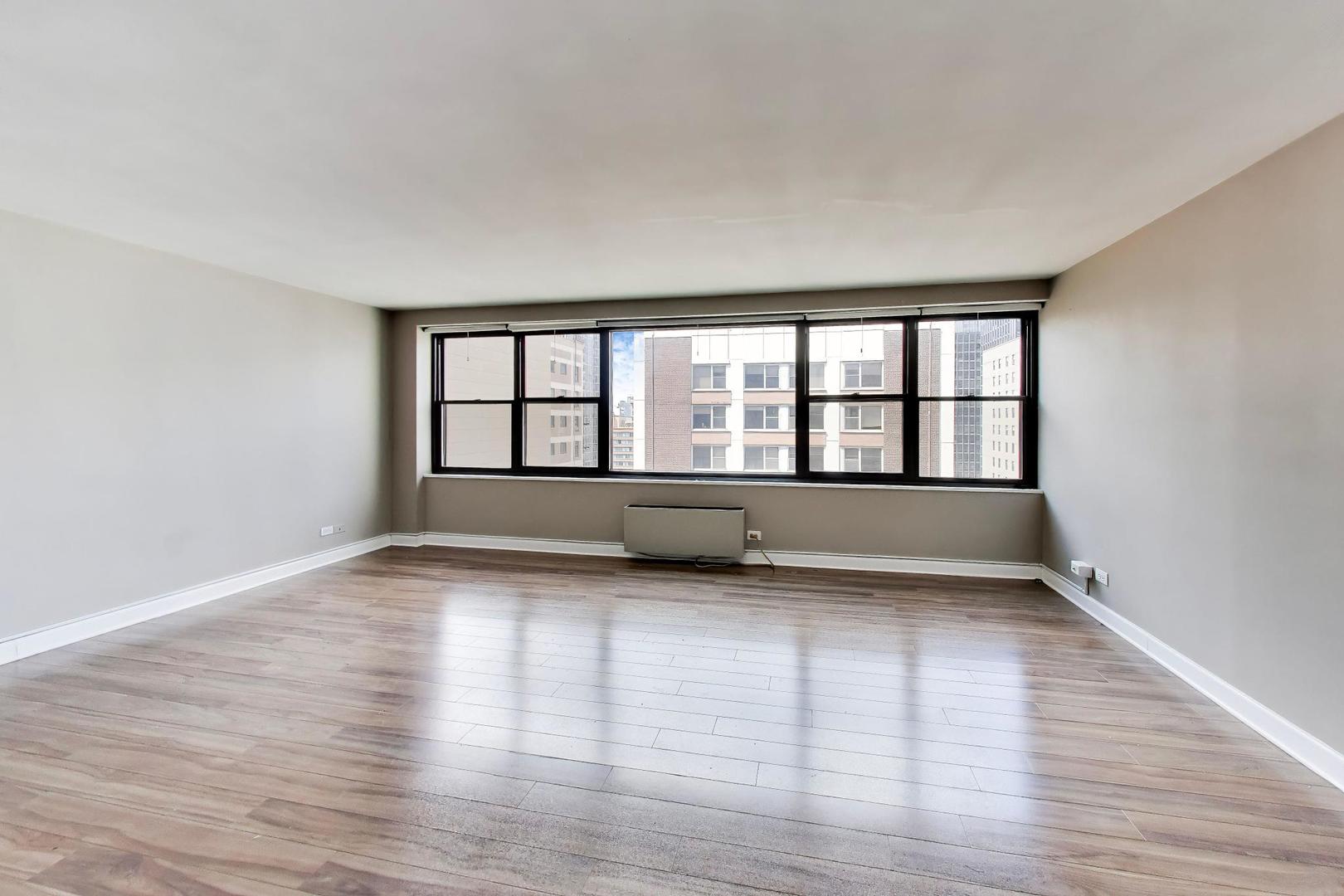 850 N DEWITT Place Unit: 20A