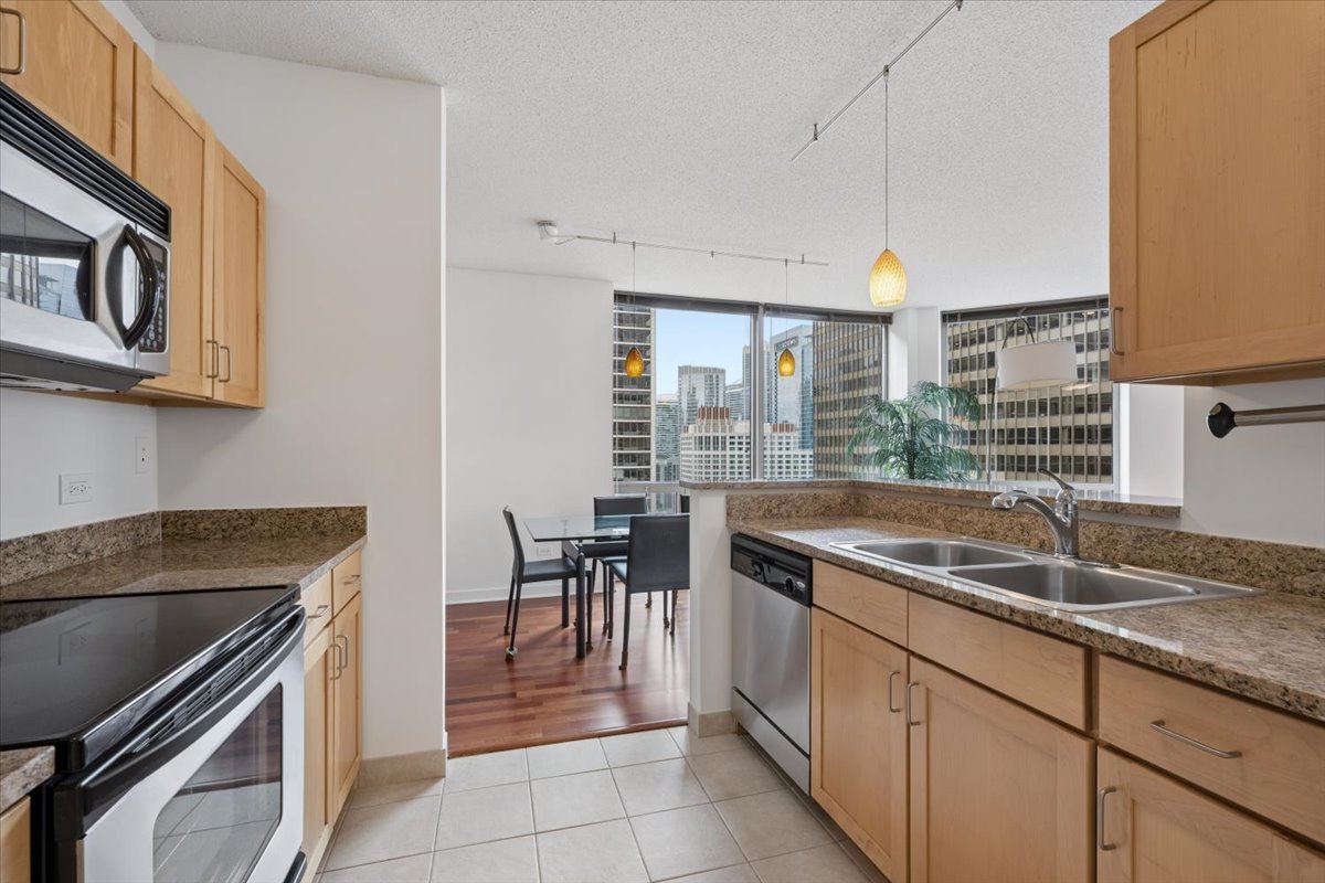 222 N Columbus Drive Unit: 2608