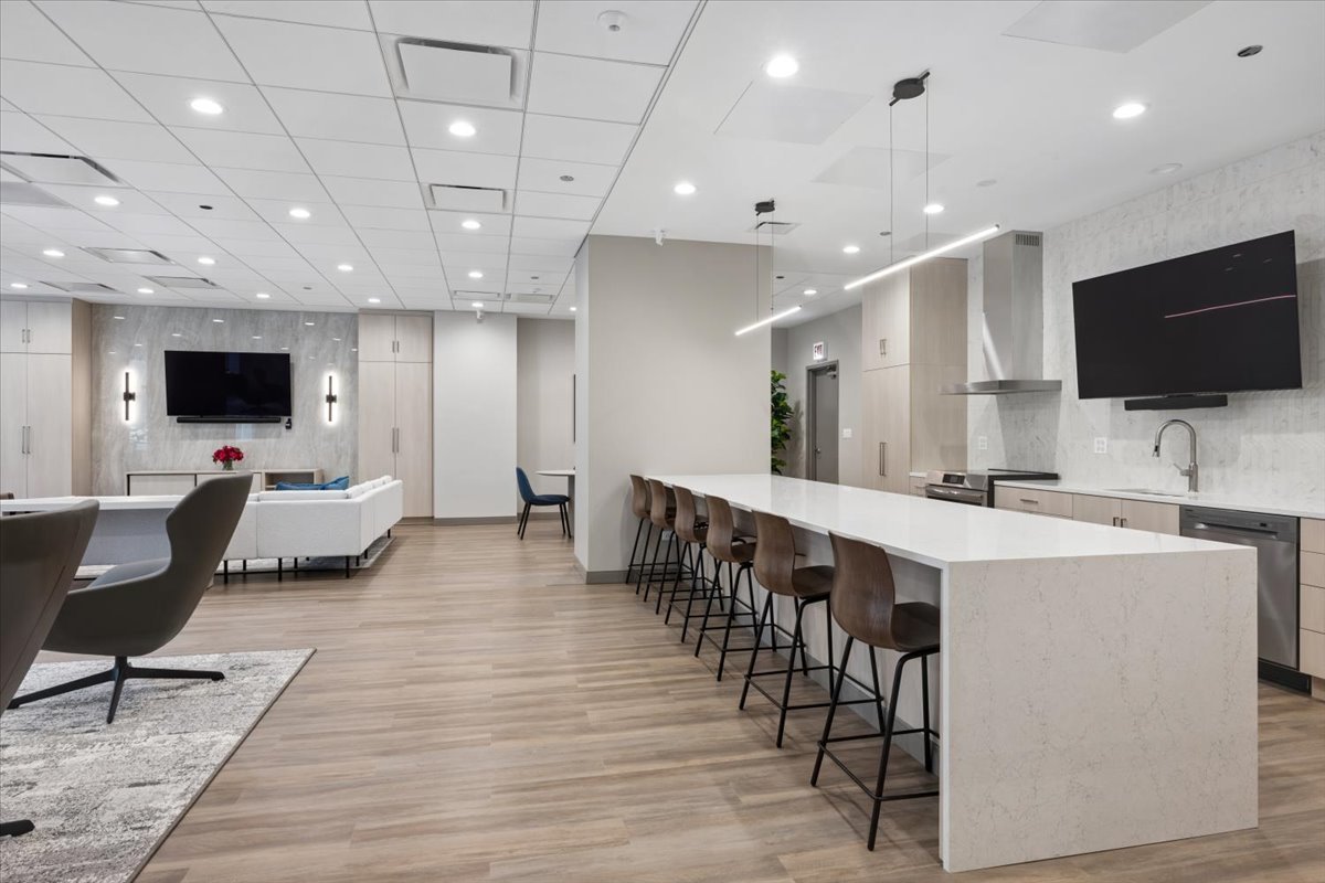 222 N Columbus Drive Unit: 2608
