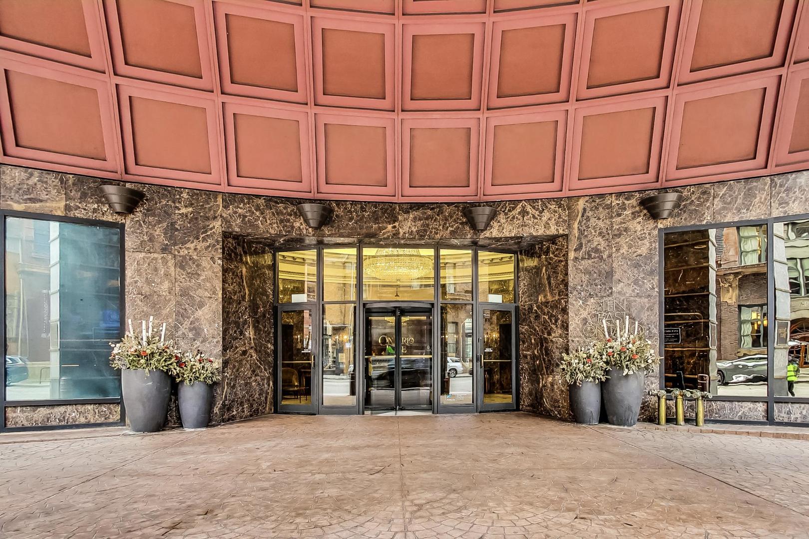 10 E ONTARIO Street Unit: 1110