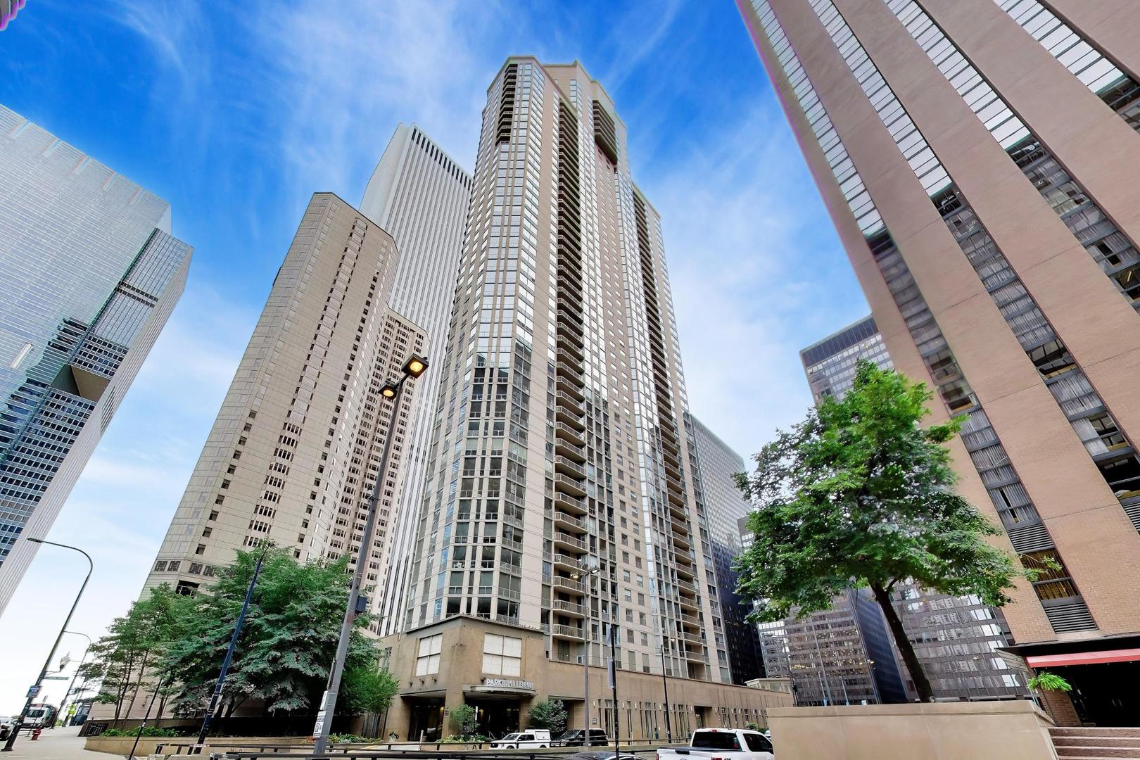 222 N Columbus Drive Unit: 412