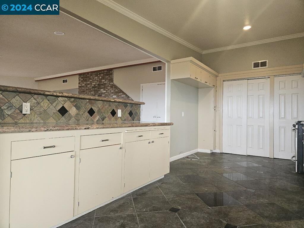 1826 Leimert Blvd
