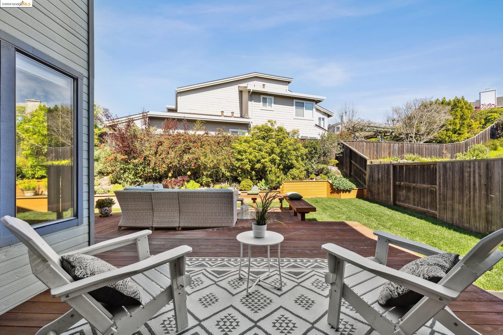 4202 Ridgemont Ct