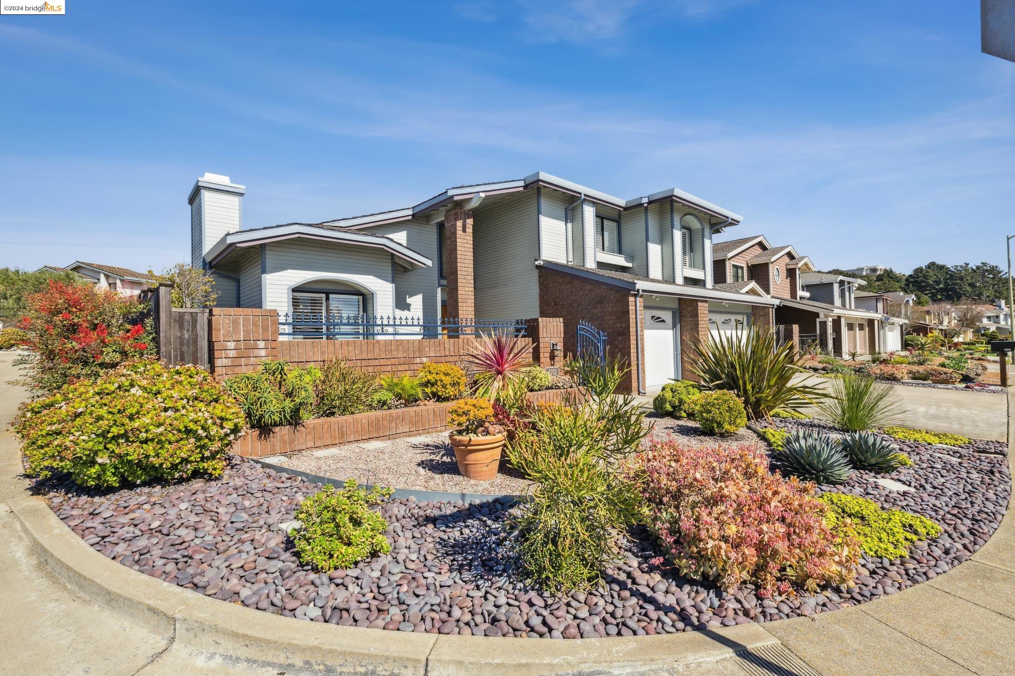 4202 Ridgemont Ct