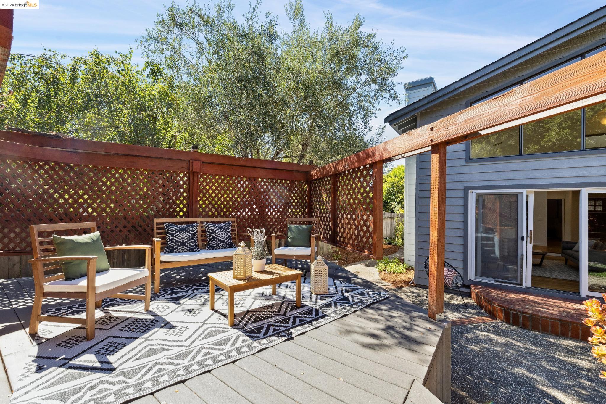 4212 High Knoll Dr