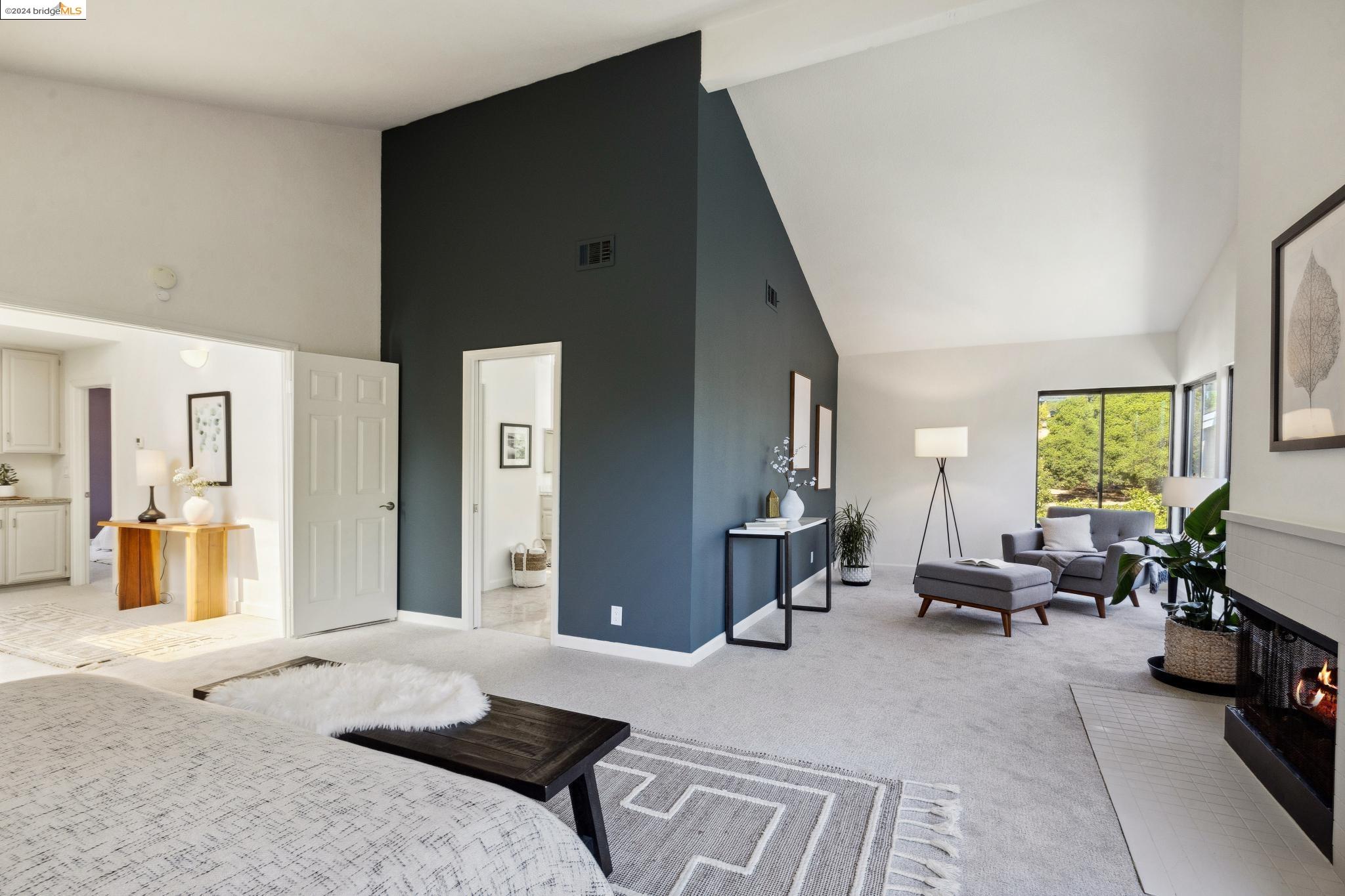 4212 High Knoll Dr