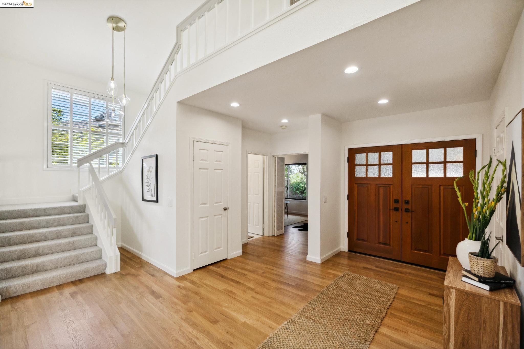 4212 High Knoll Dr