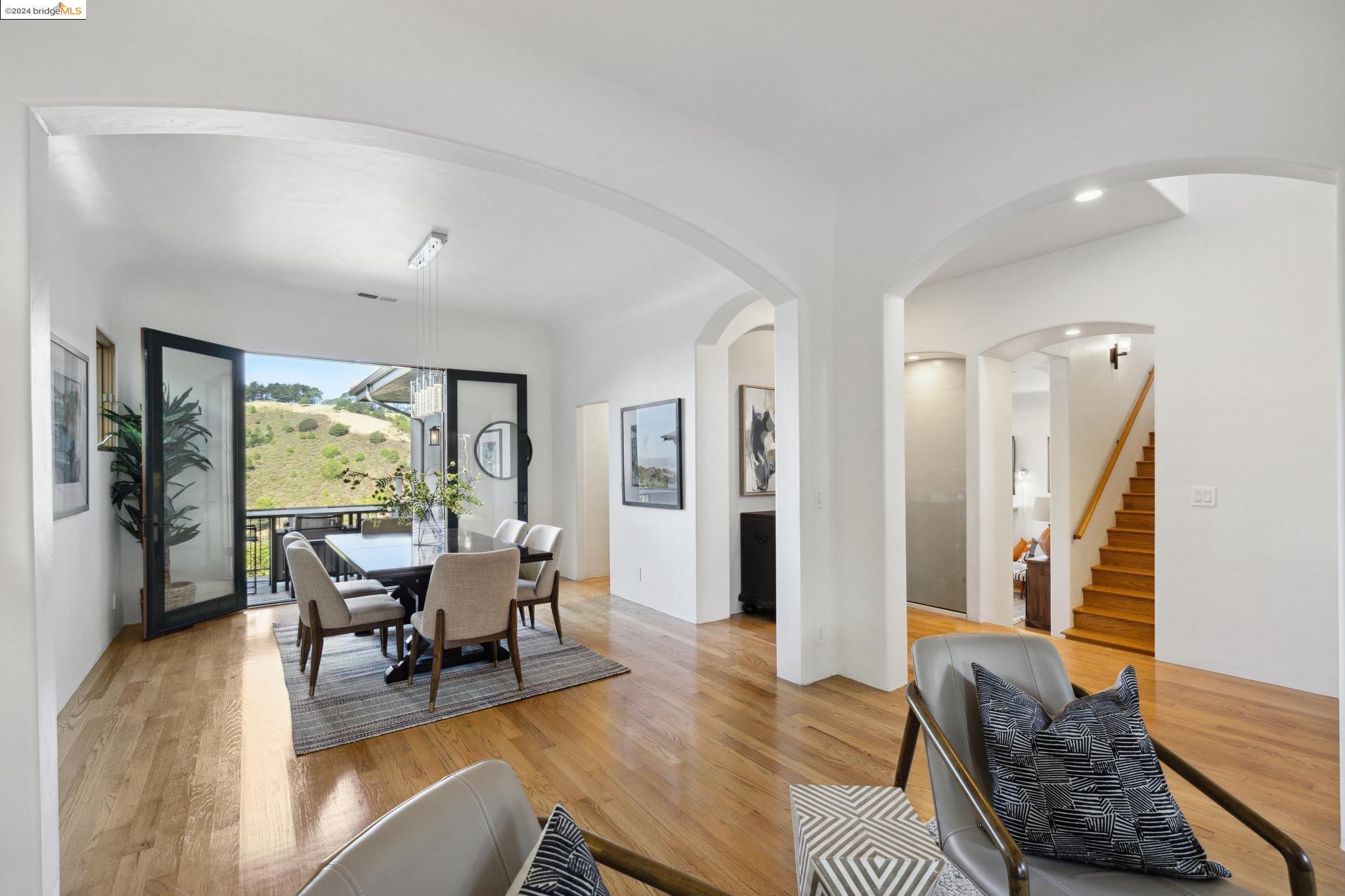 1033 Amito Dr