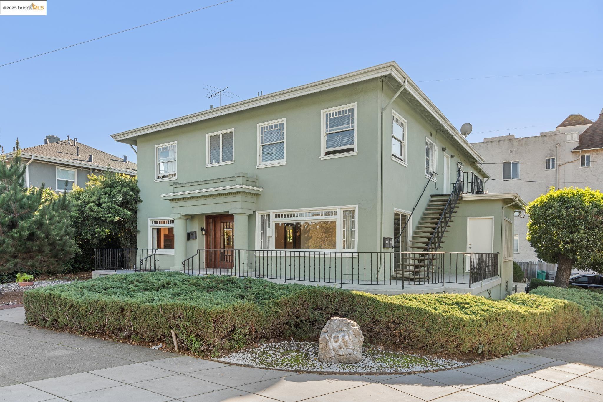 1001 Macarthur Blvd