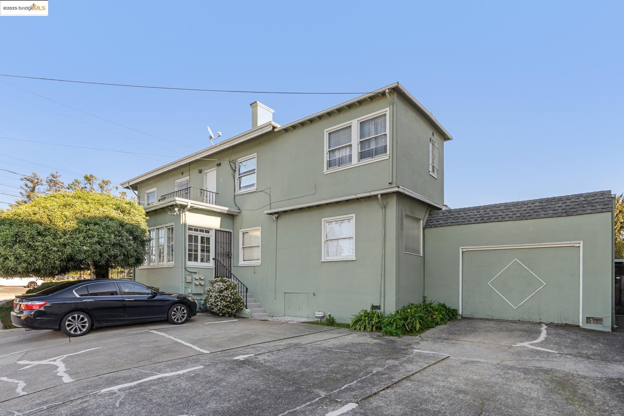 1001 Macarthur Blvd