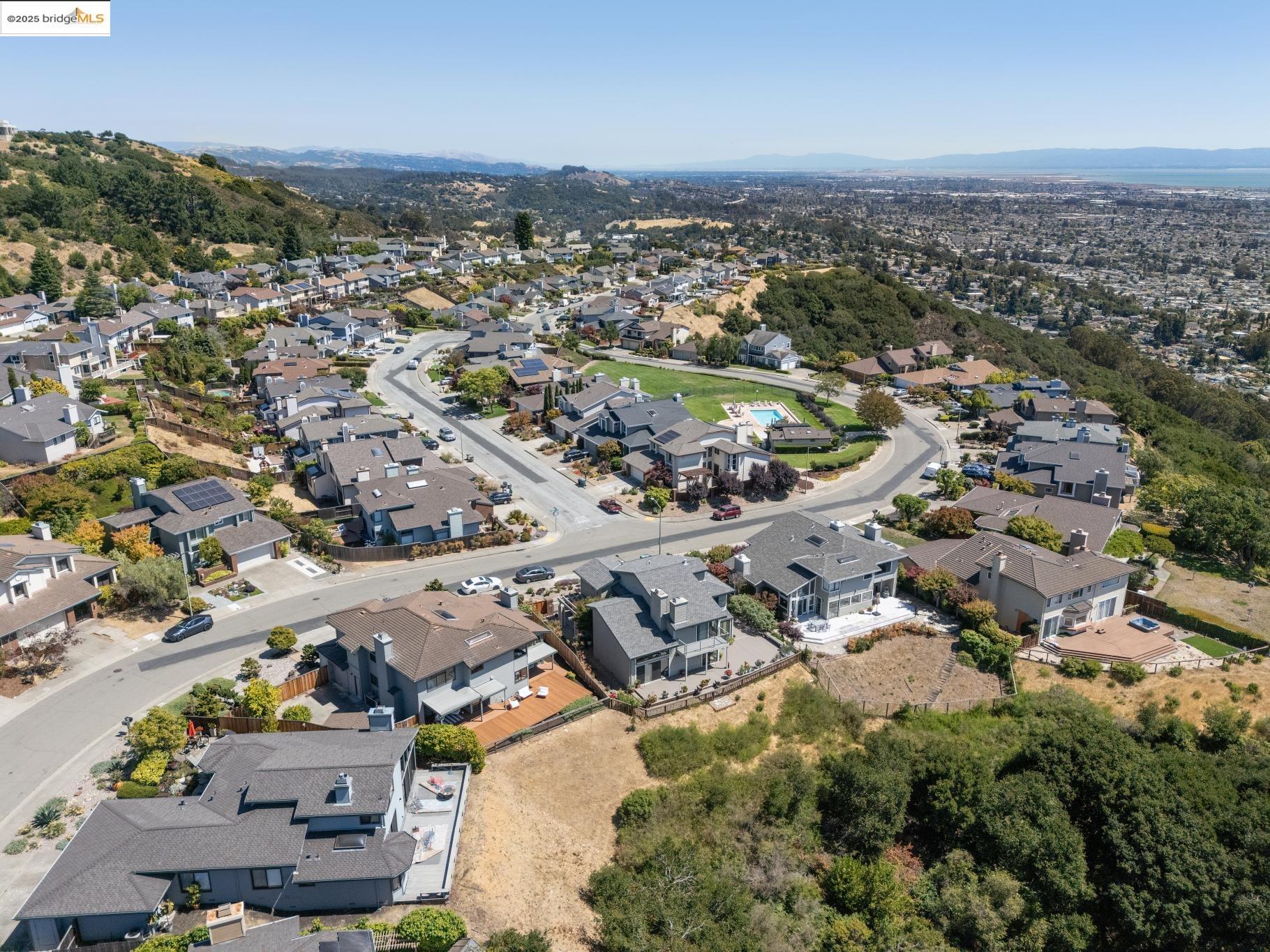 6109 Ridgemont Dr