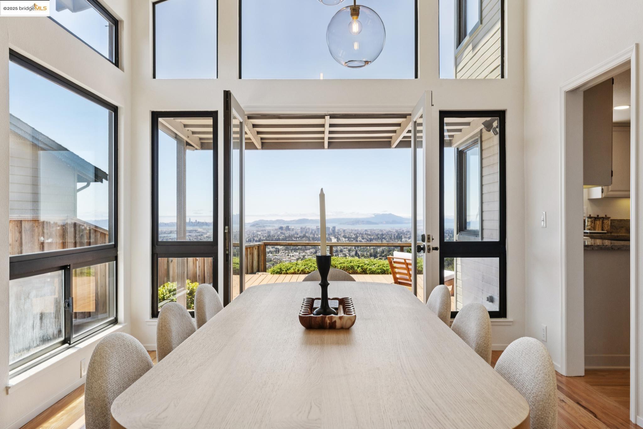 6109 Ridgemont Dr