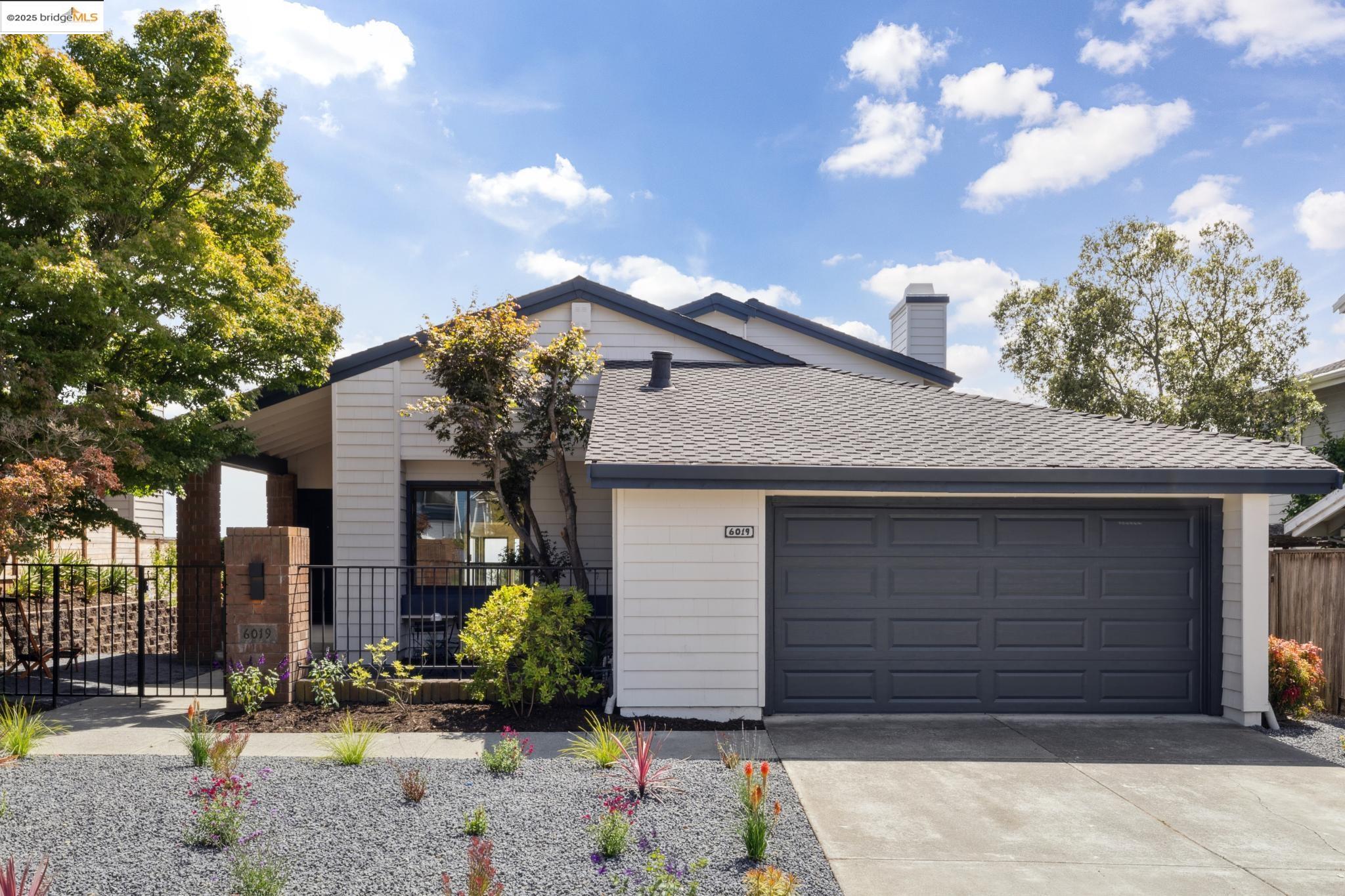6019 Ridgemont Dr