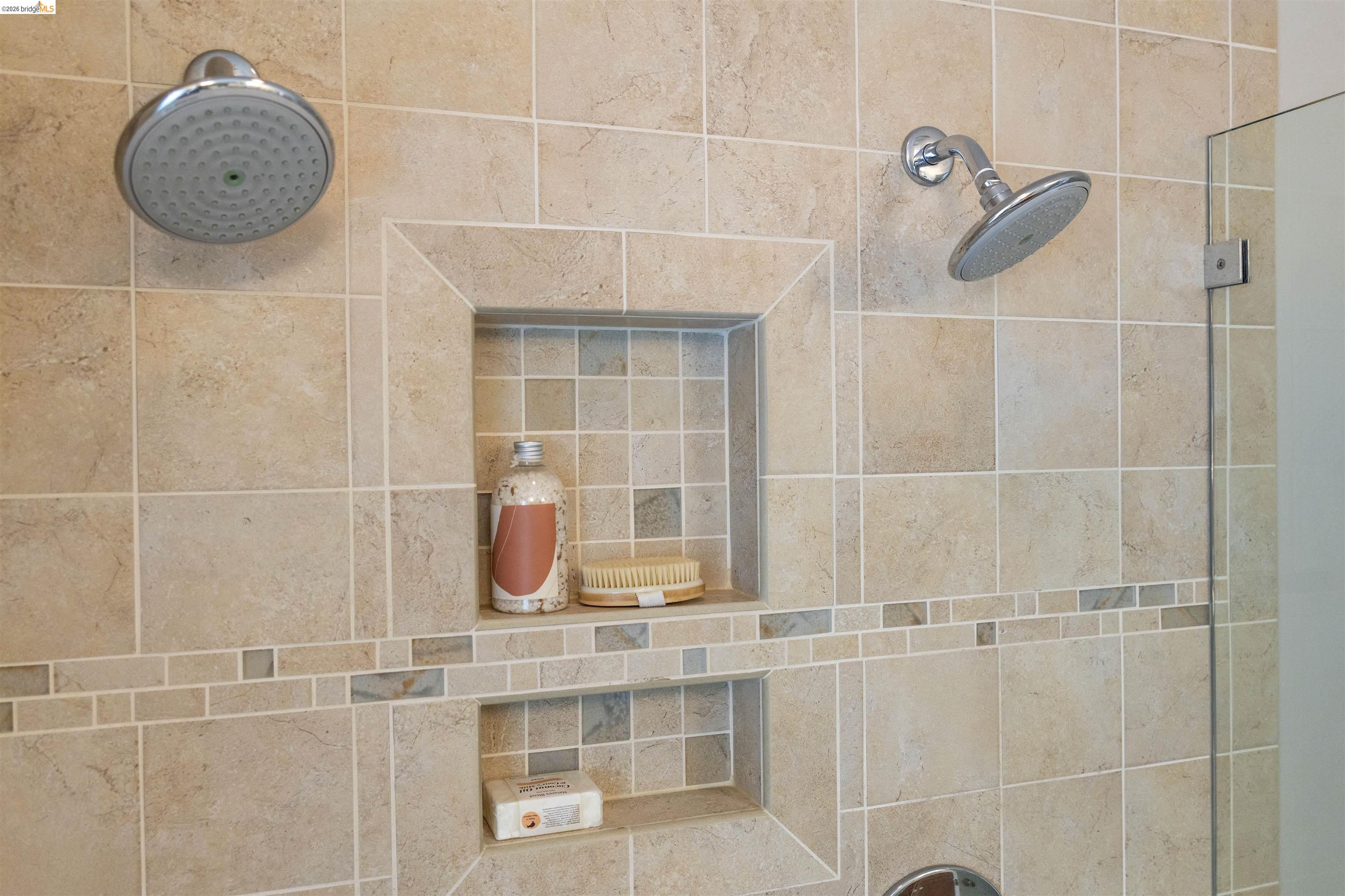 1509 Mountain Blvd