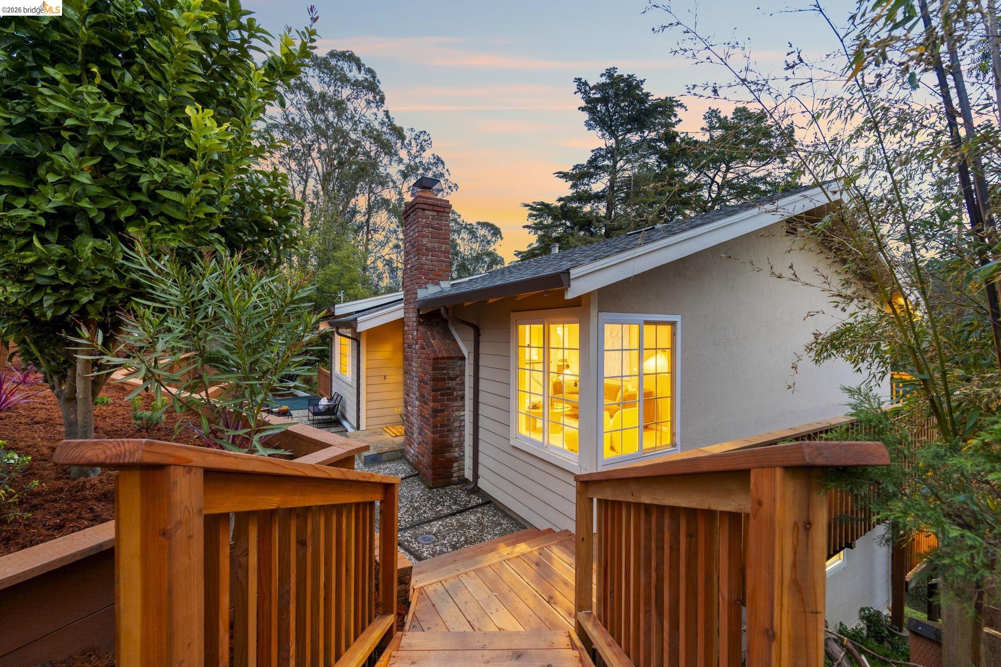 2 Cortez Ct