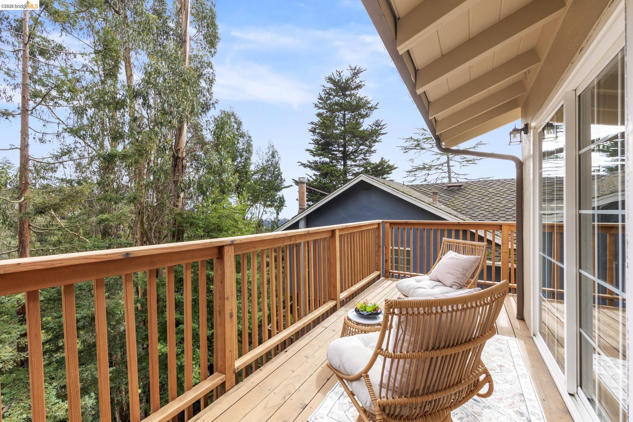 2 Cortez Ct