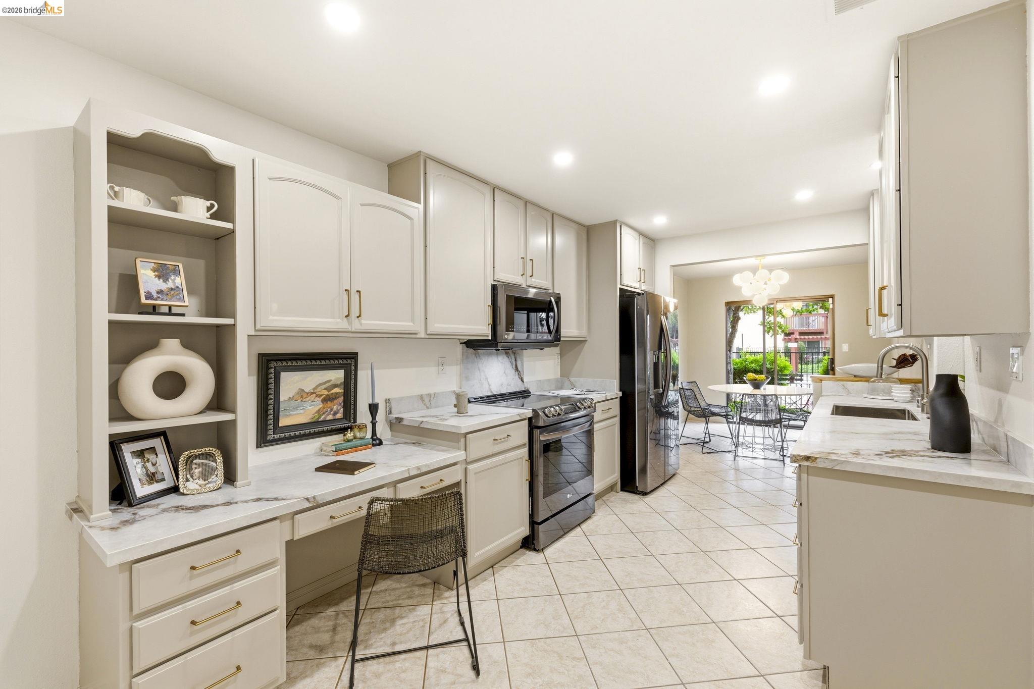 20111 W Ridge Ct # 13