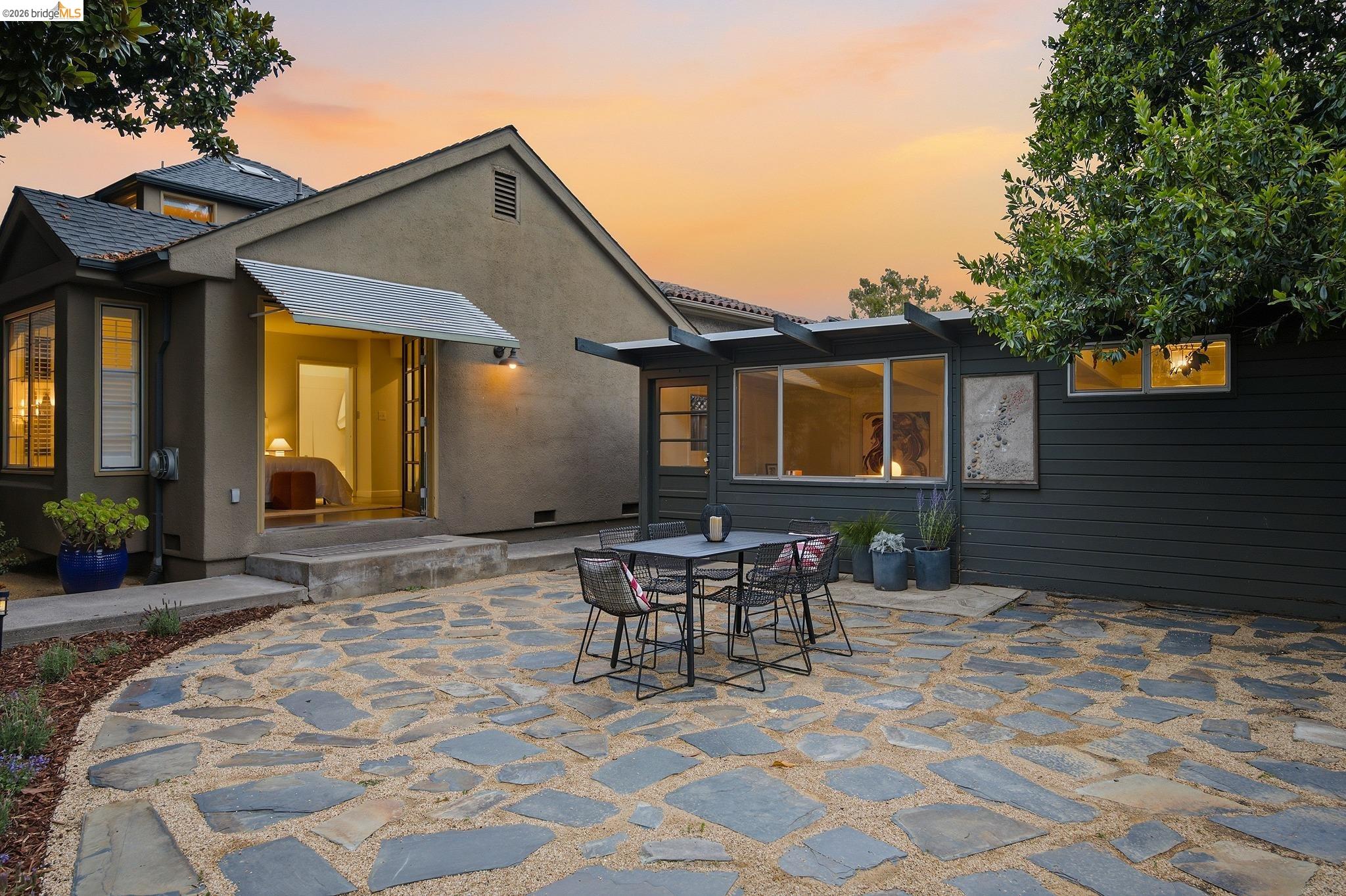201 Beverly Ave
