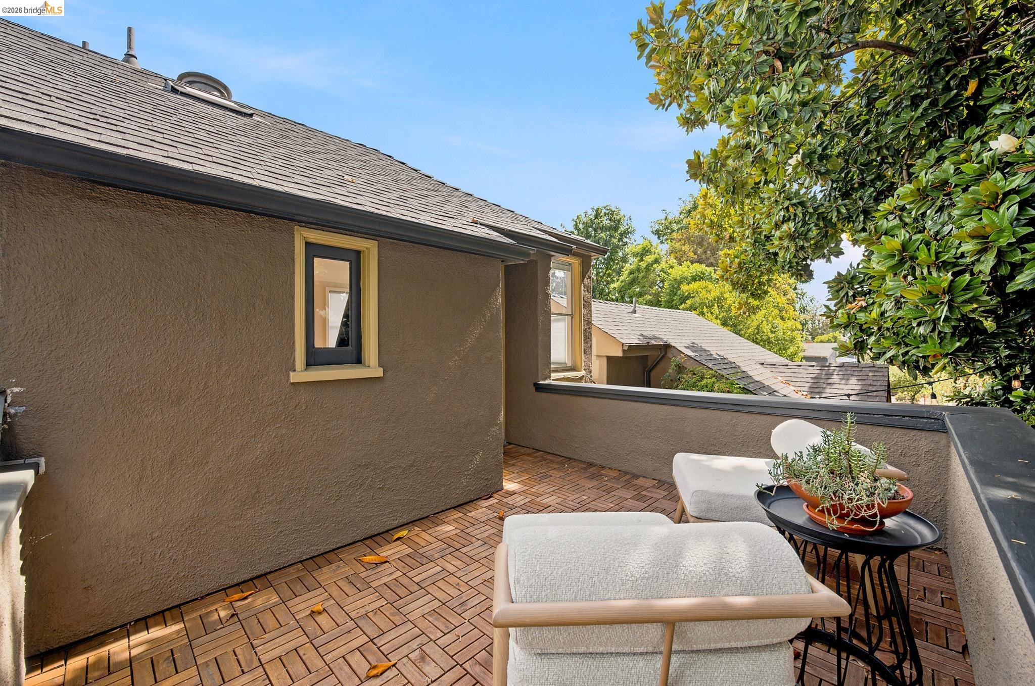 201 Beverly Ave