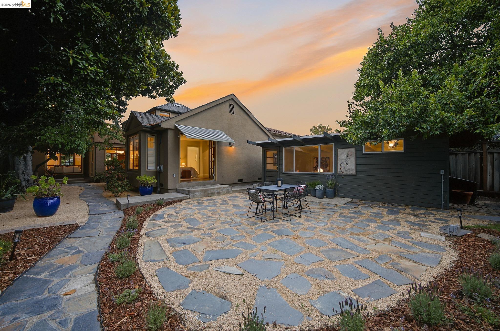201 Beverly Ave
